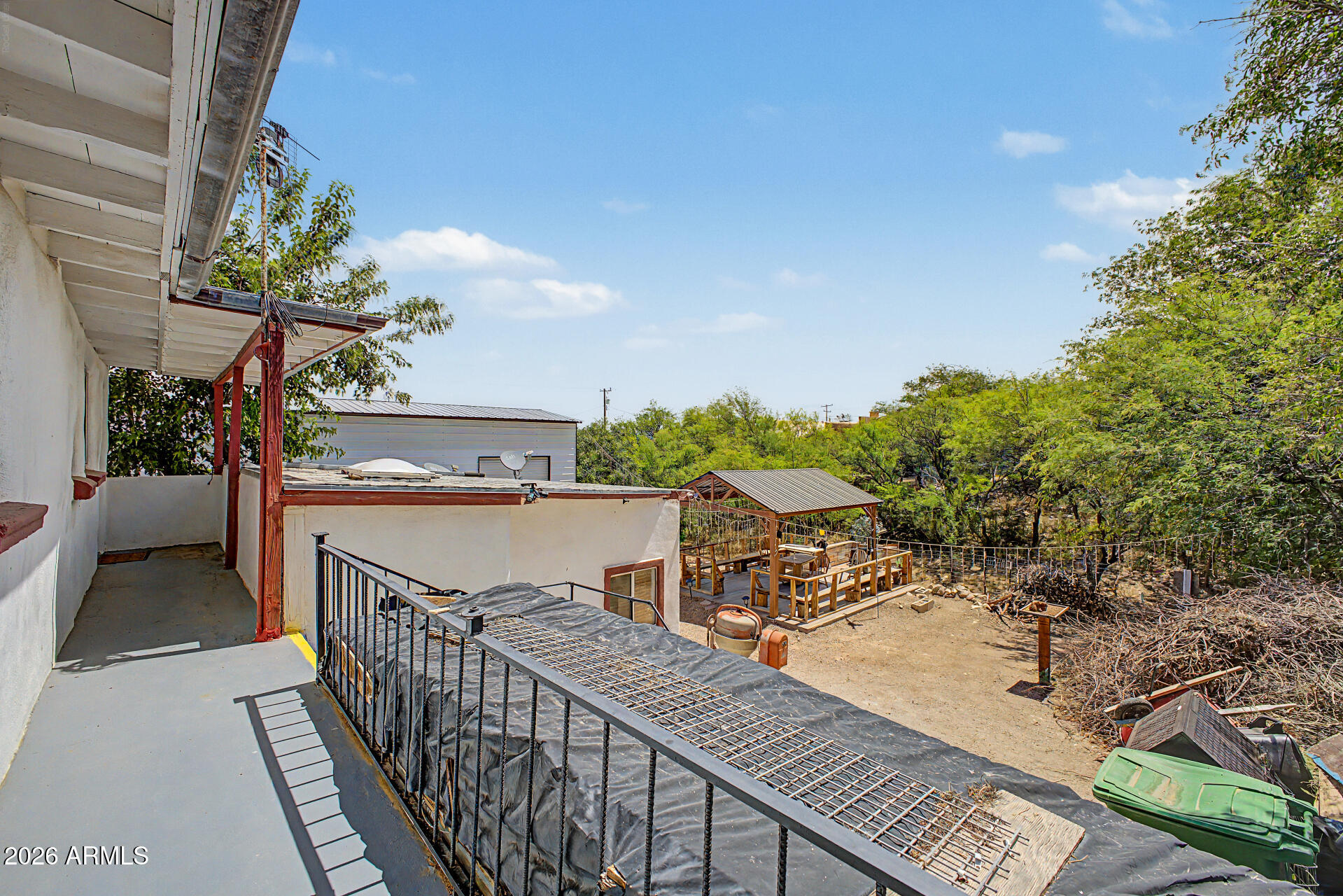 TOMBSTONE - Residential