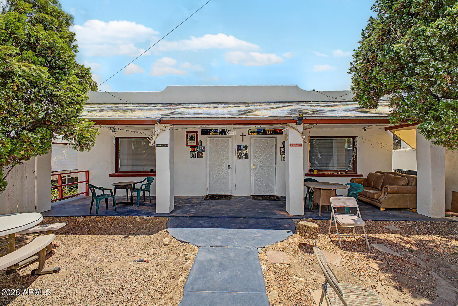 TOMBSTONE - Residential