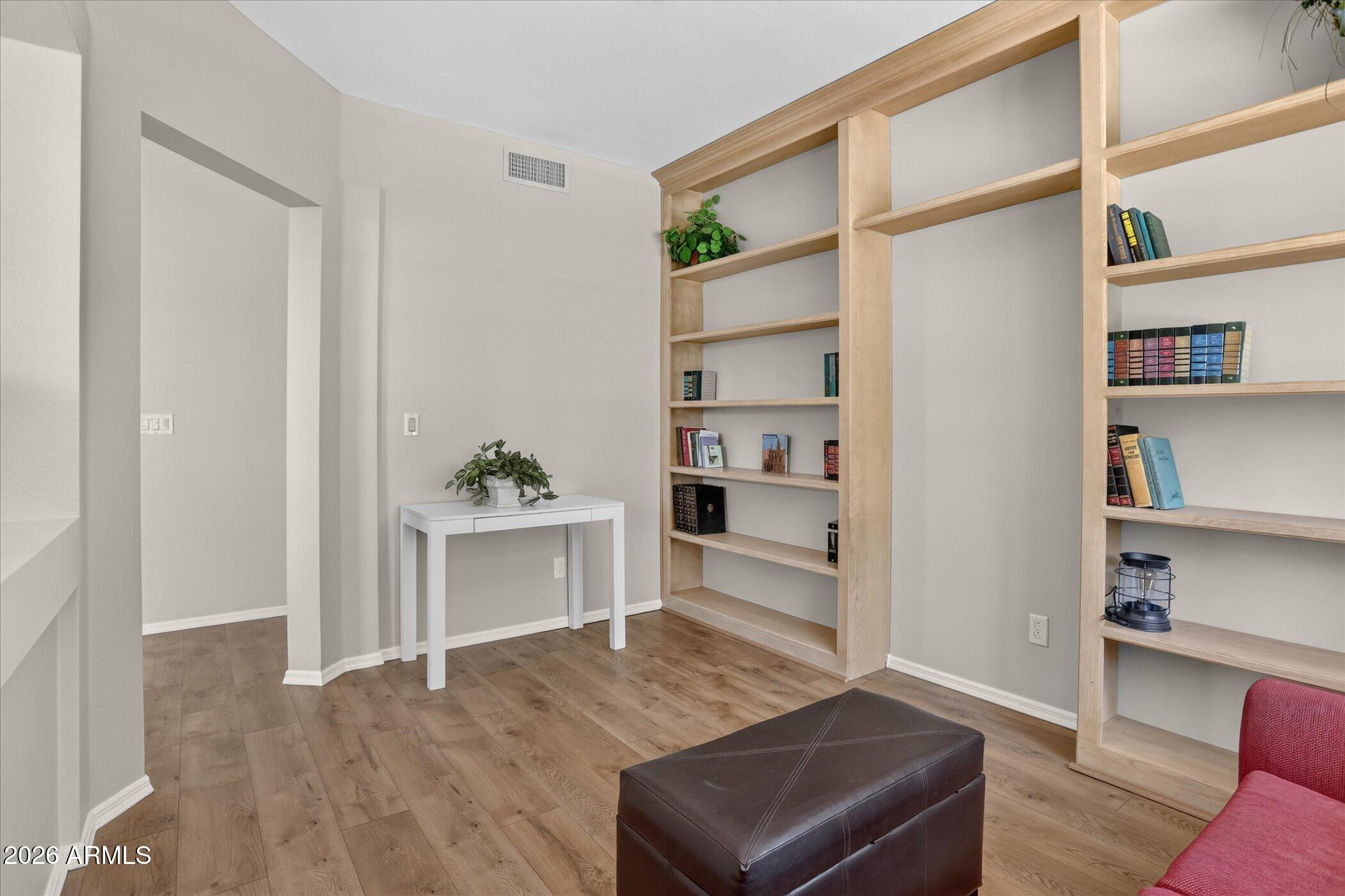 MANZANITA VILLAS UNIT 1-130 - Residential