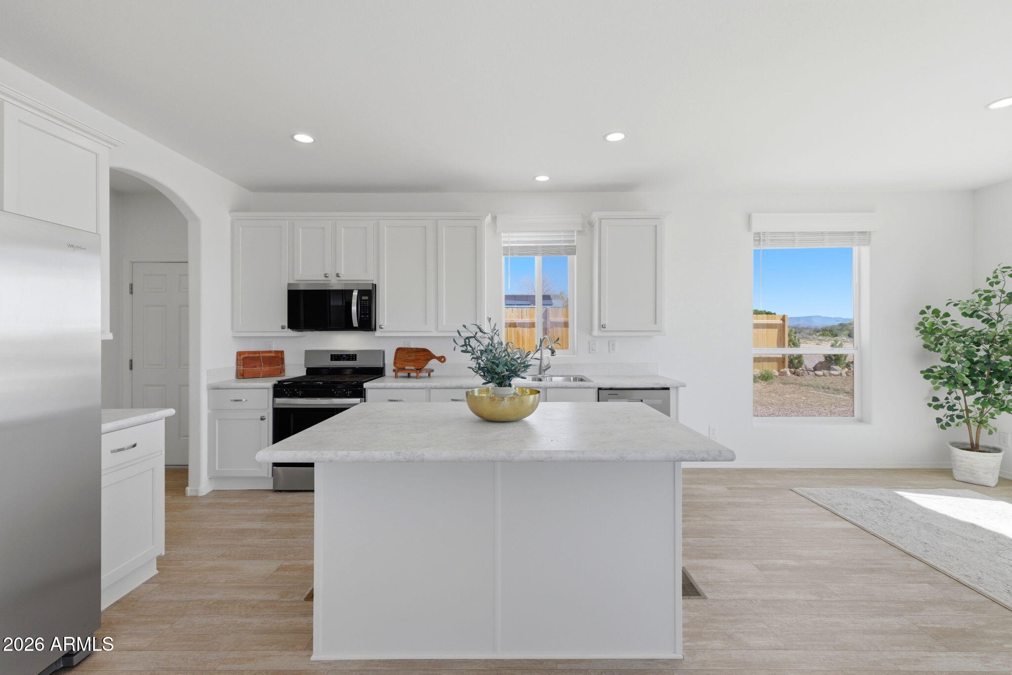 ANTELOPE LAKES - Residential
