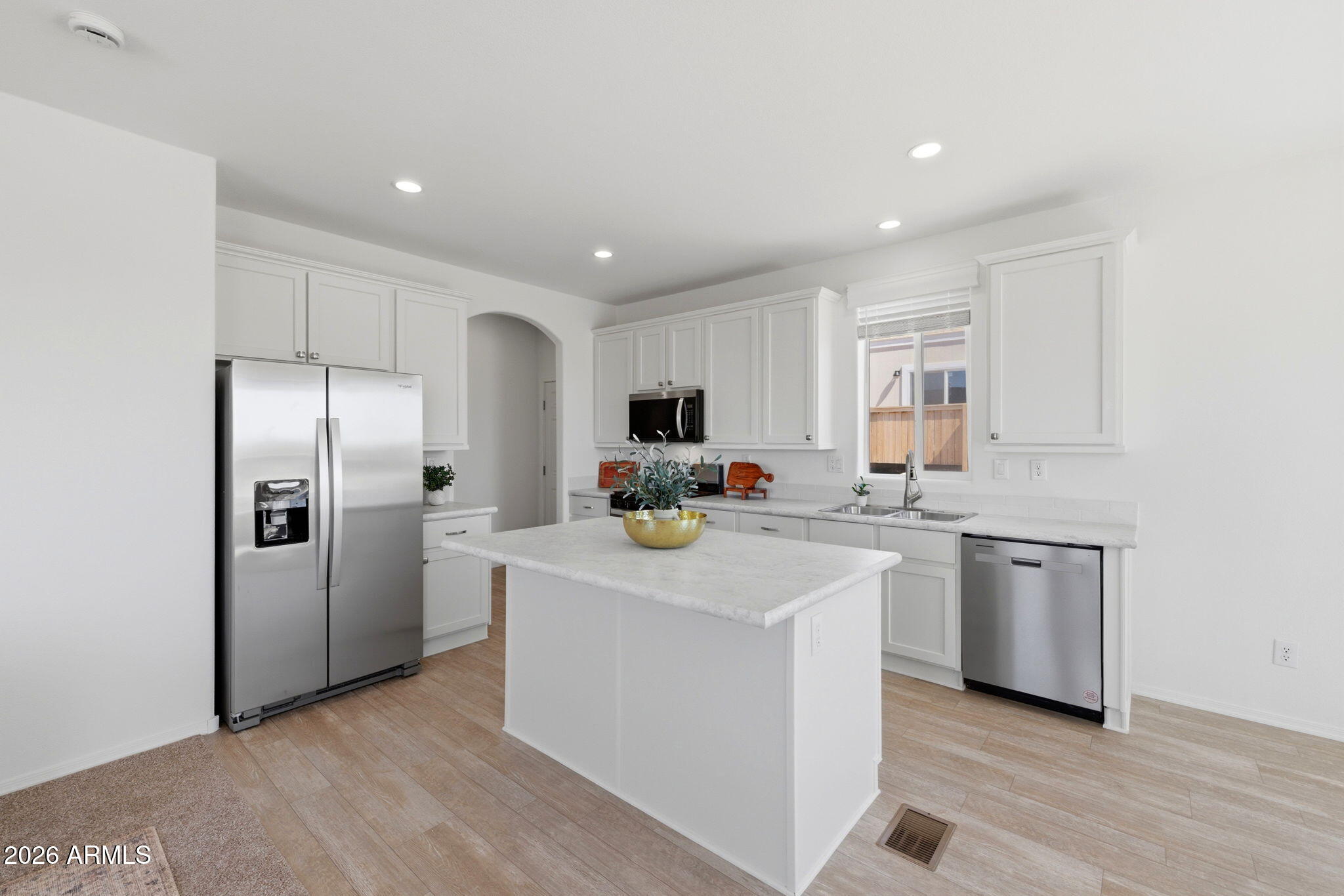 ANTELOPE LAKES - Residential