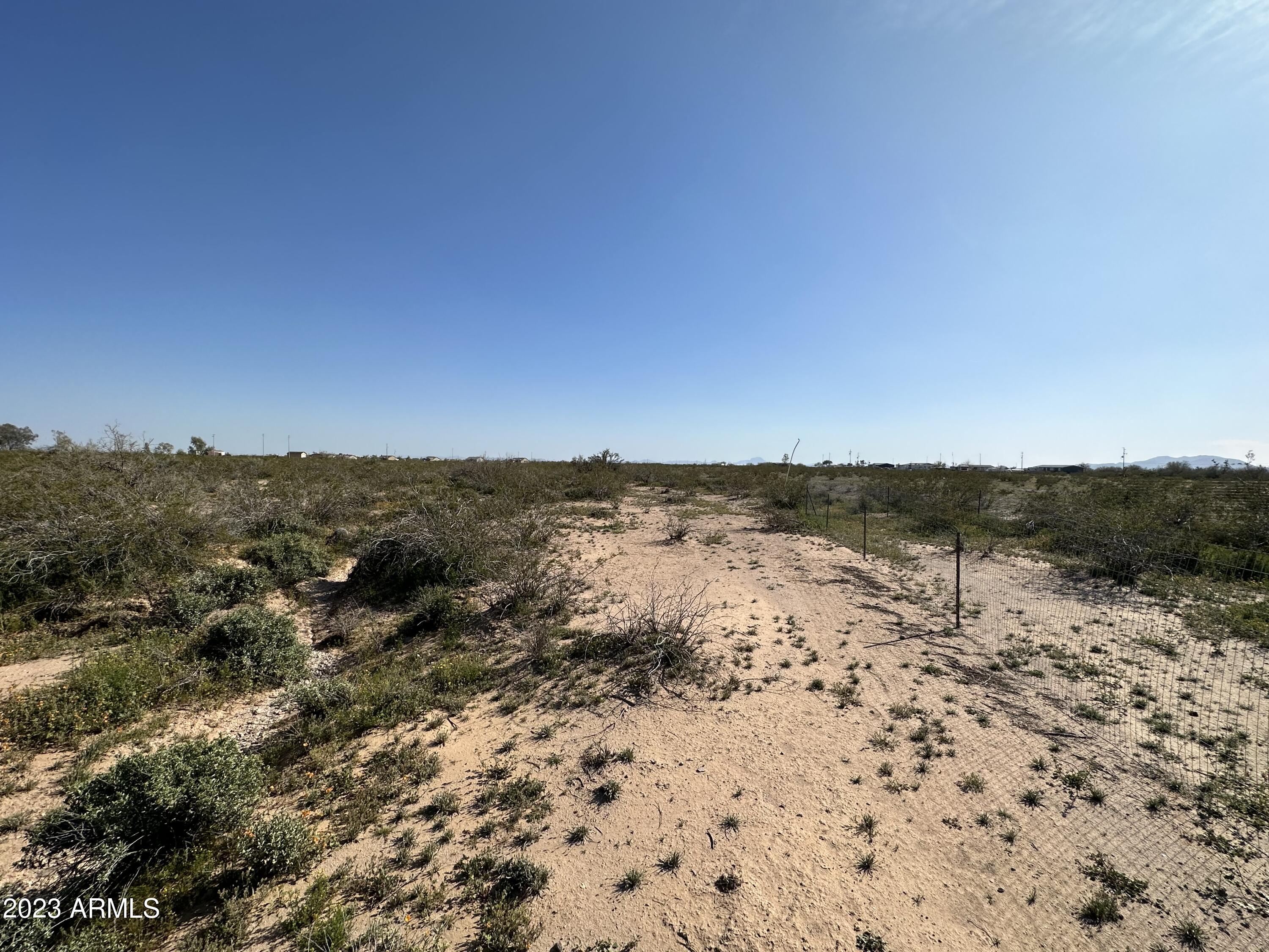 COYOTE RIDGE - Land