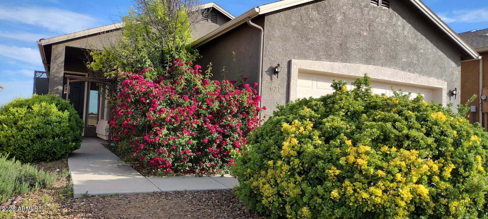 VERDE CLIFFS - Residential