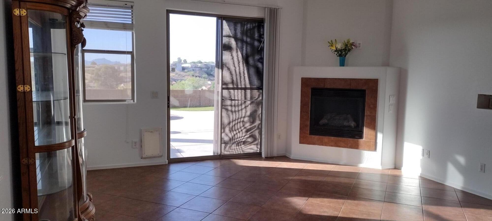 VERDE CLIFFS - Residential