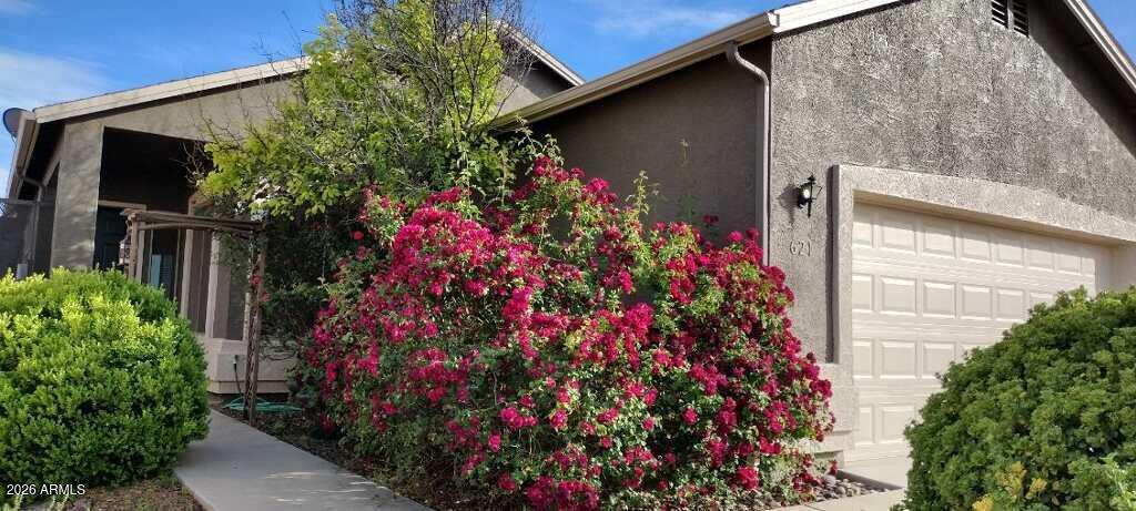 VERDE CLIFFS - Residential
