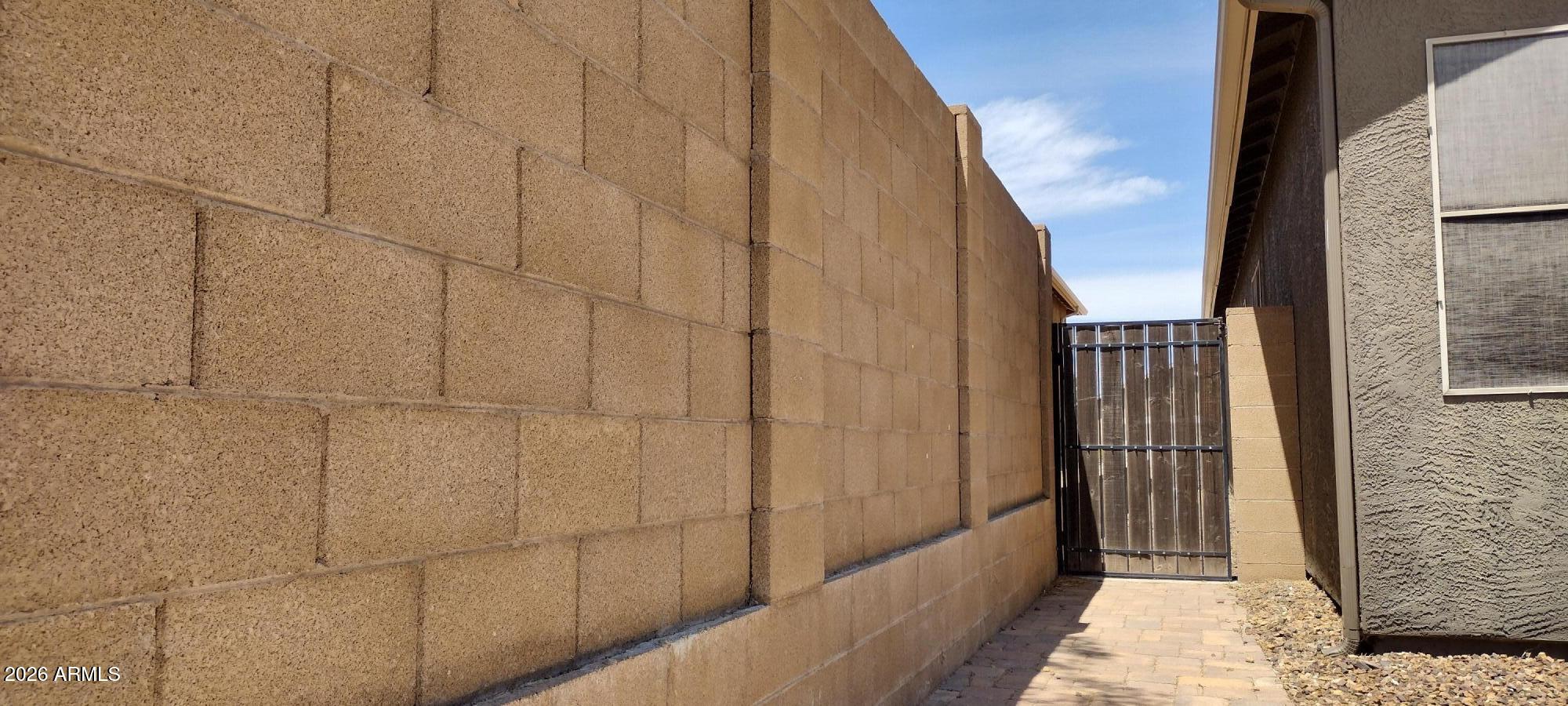 VERDE CLIFFS - Residential