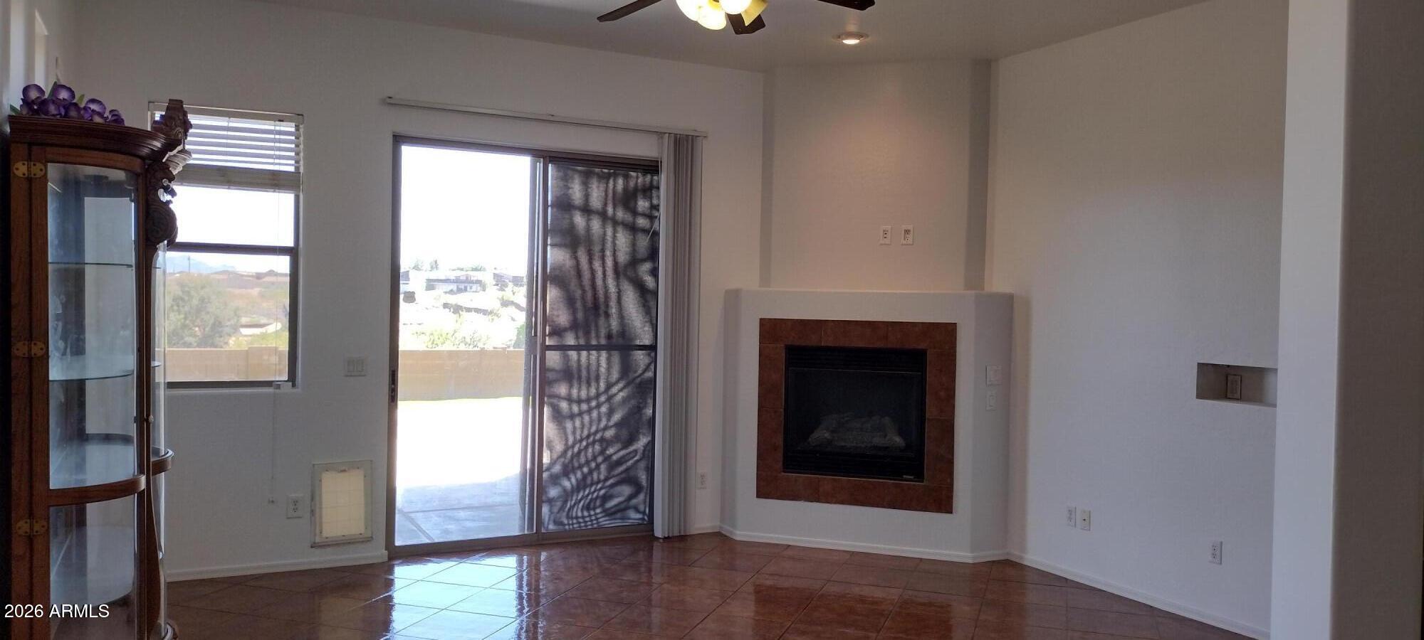 VERDE CLIFFS - Residential