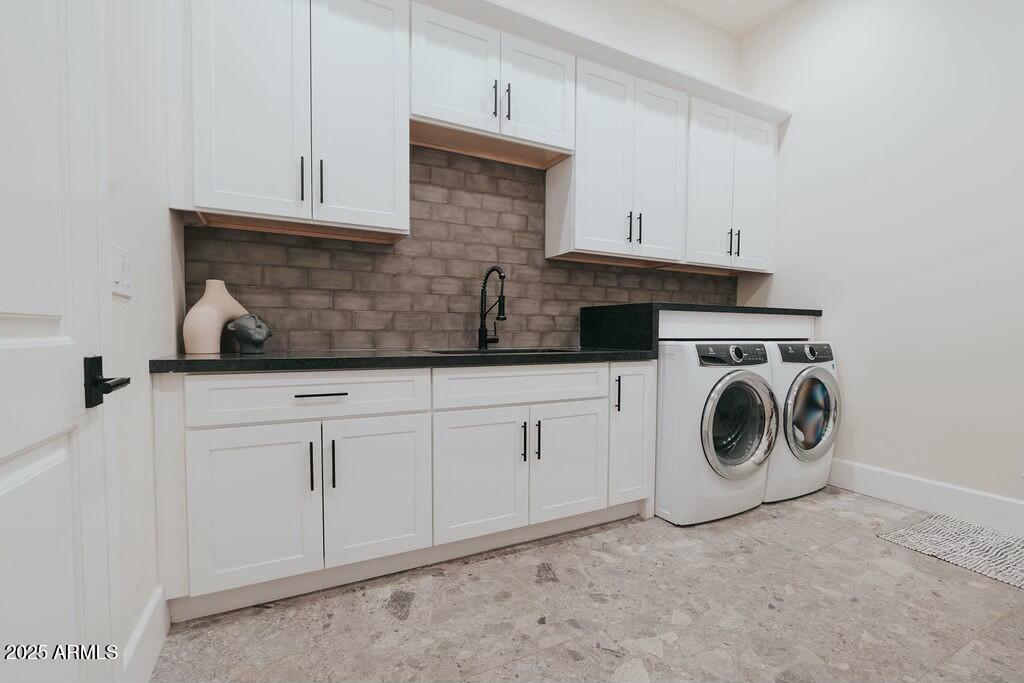 DESERT WIND UNIT 2 - Residential