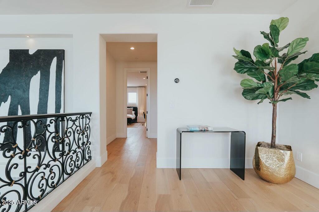 DESERT WIND UNIT 2 - Residential