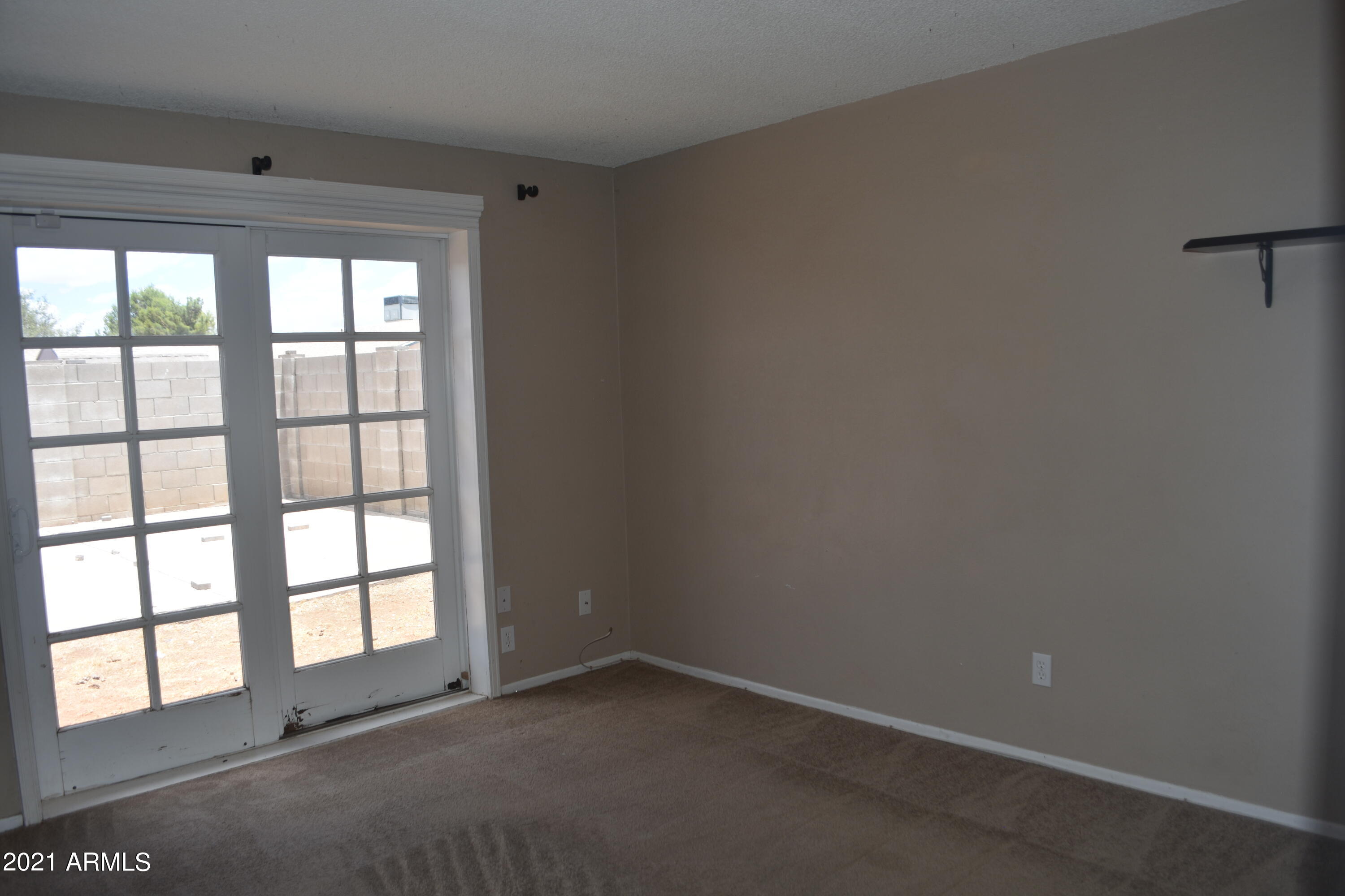 VERDE MEADOWS - Residential