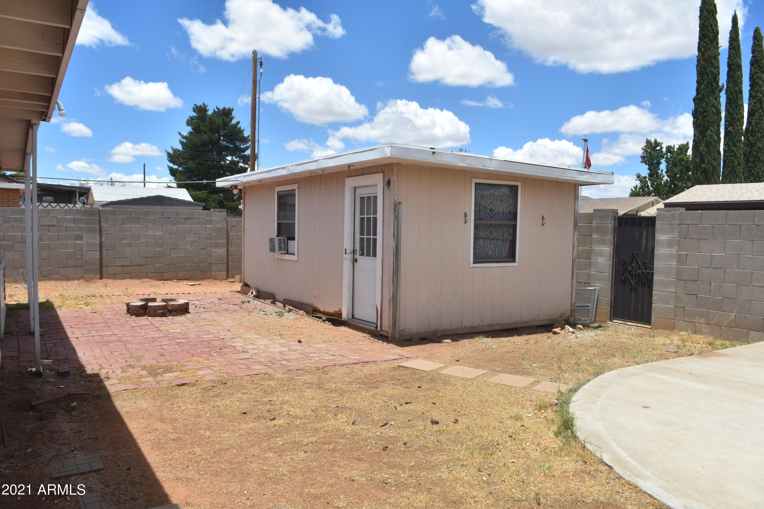 VERDE MEADOWS - Residential
