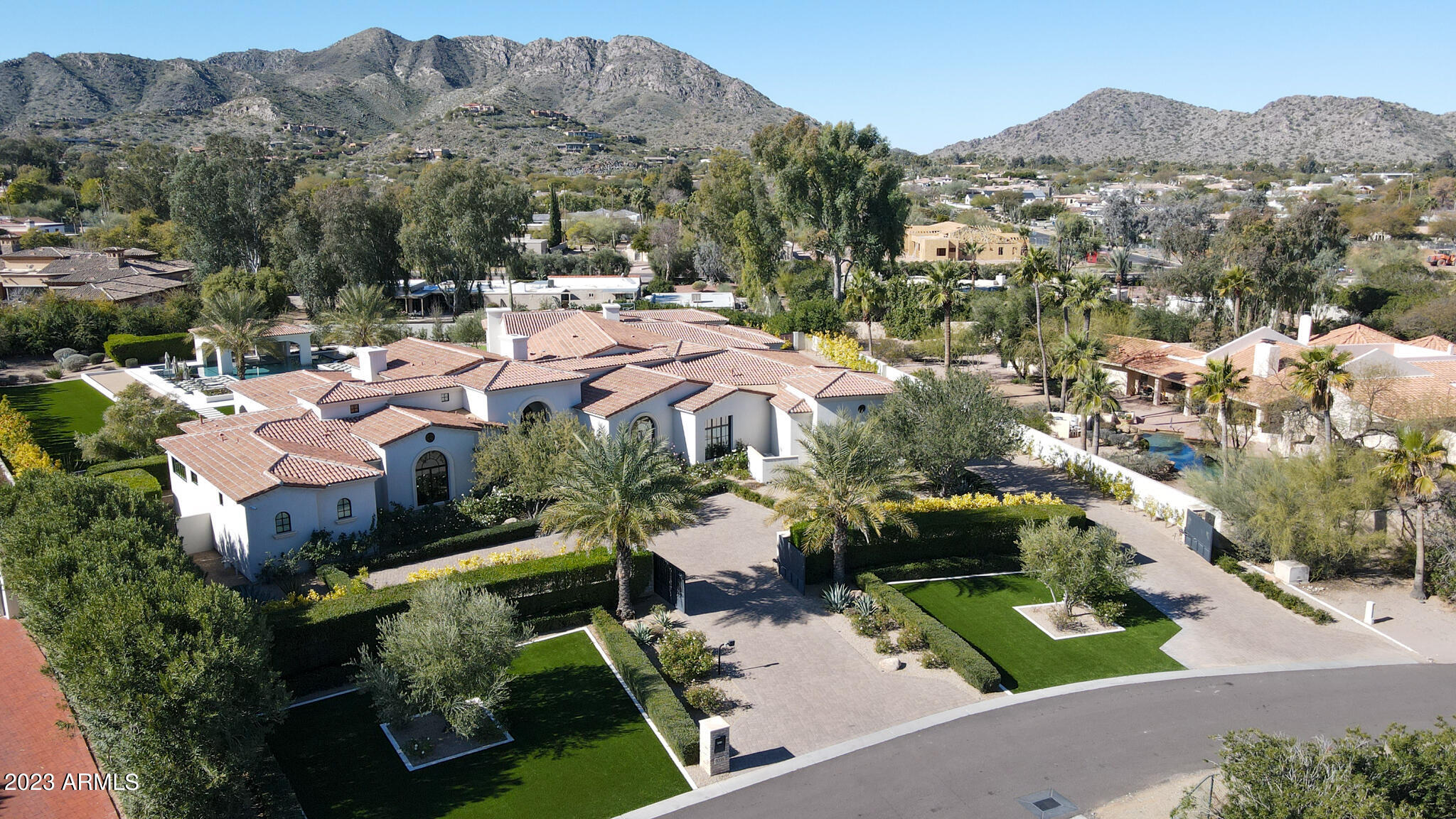 MOCKINGBIRD SQUARE - Residential