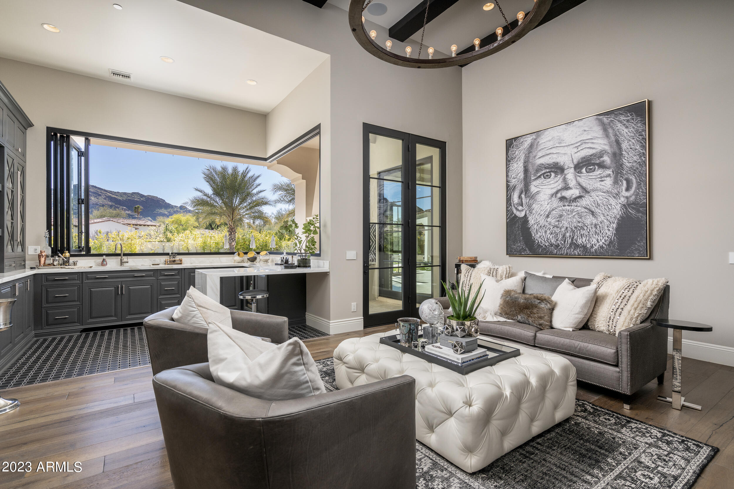 MOCKINGBIRD SQUARE - Residential