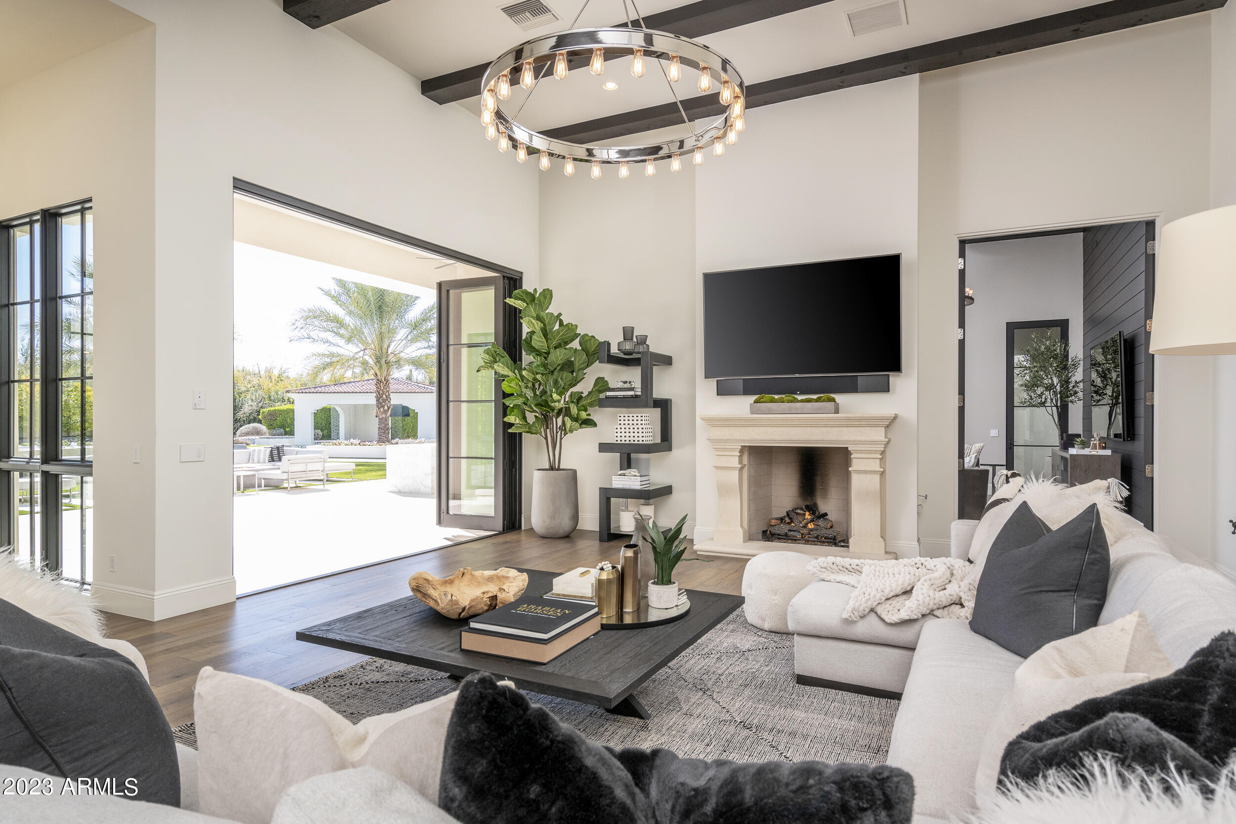 MOCKINGBIRD SQUARE - Residential