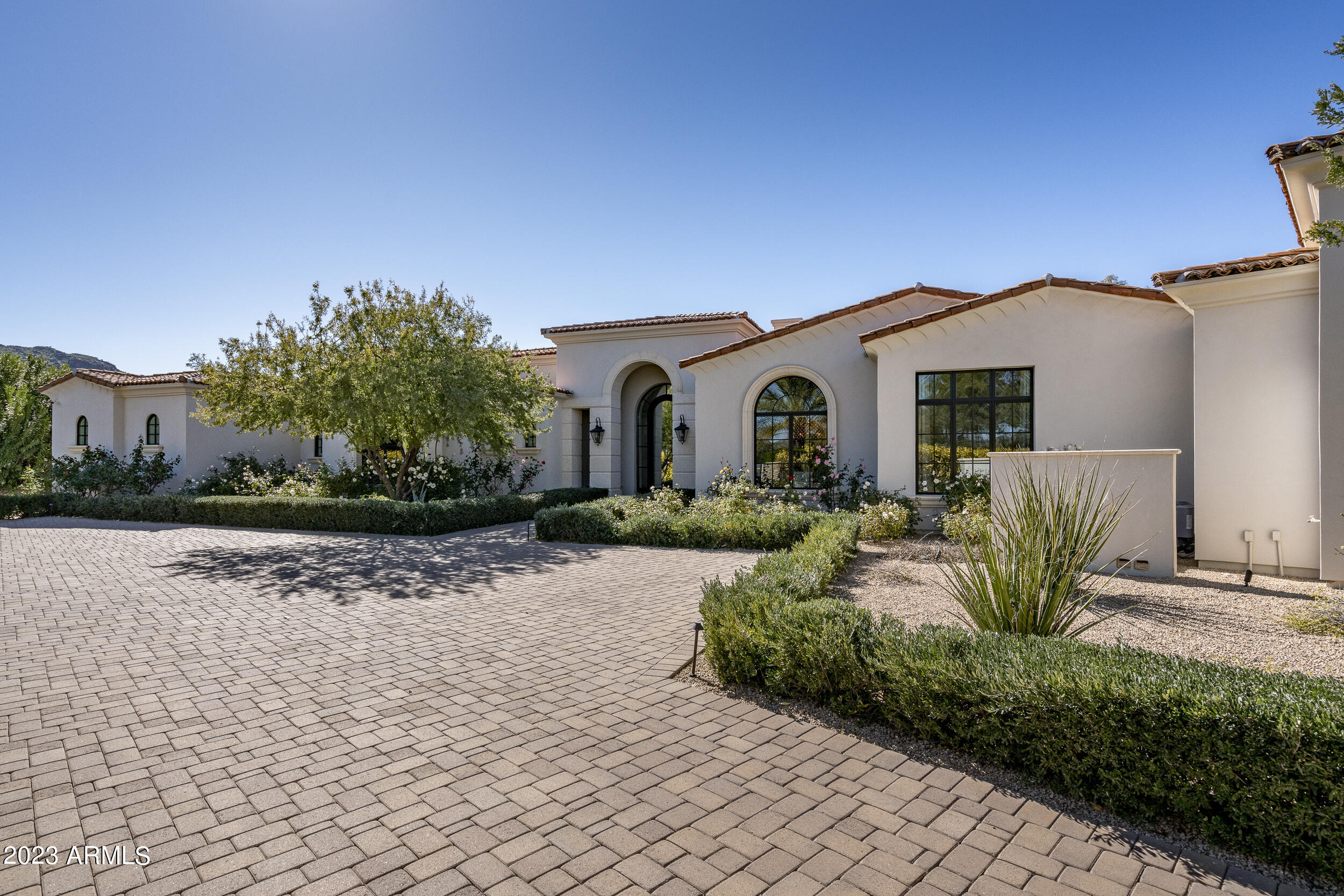 MOCKINGBIRD SQUARE - Residential