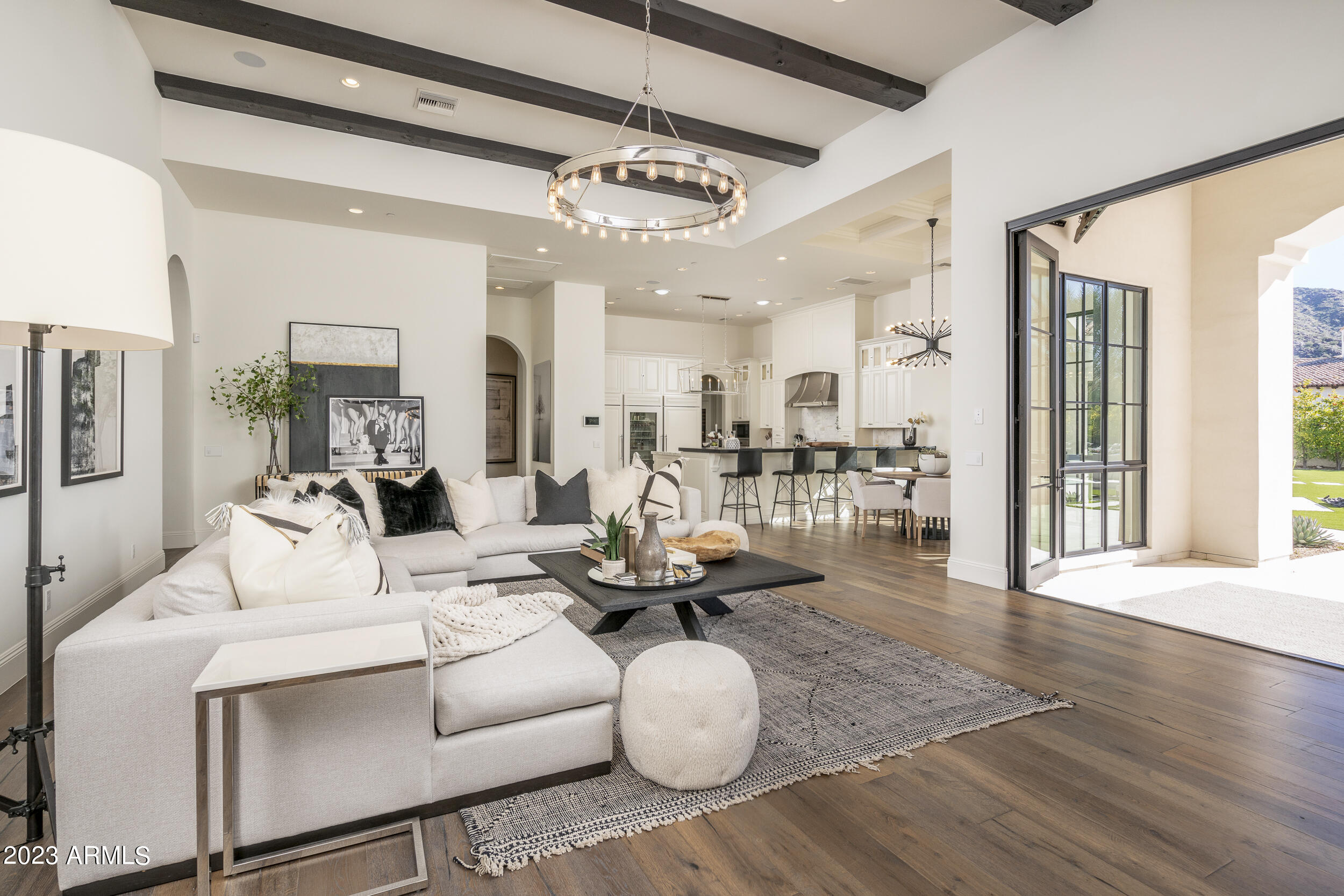 MOCKINGBIRD SQUARE - Residential