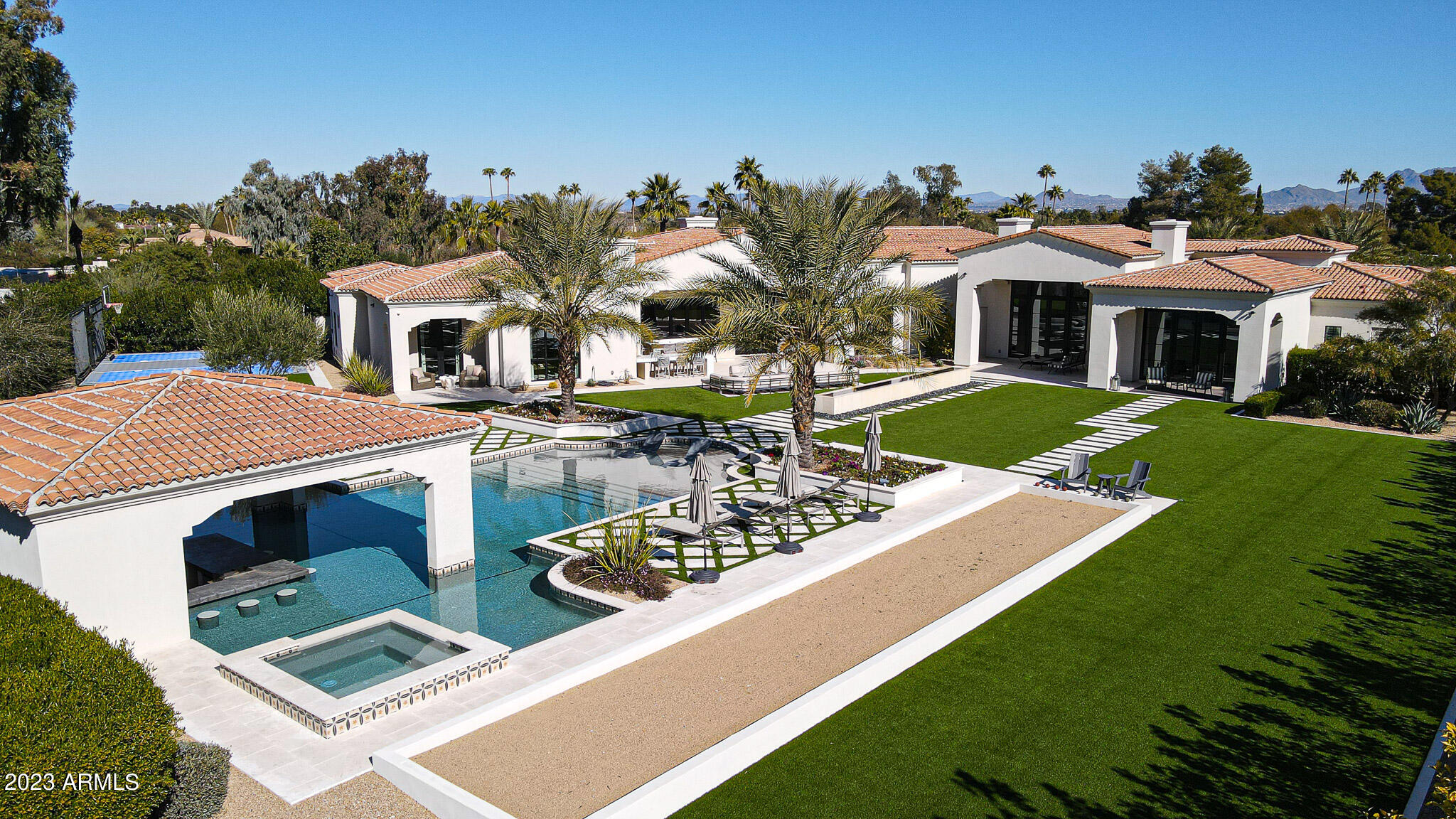 MOCKINGBIRD SQUARE - Residential