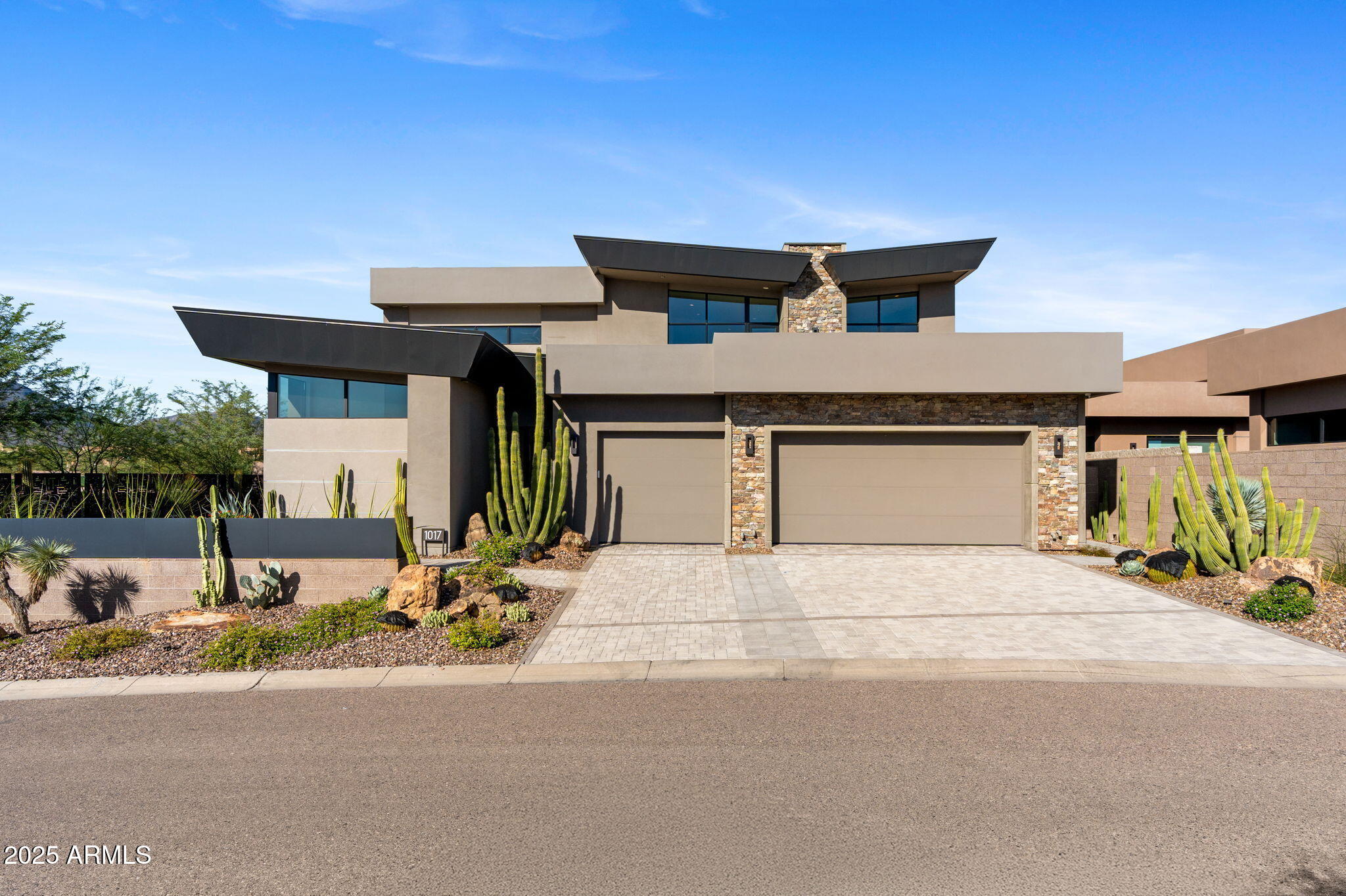 DESERT MOUNTAIN PARCEL 19 CONDOMINIUMS PHASE 2 - Residential