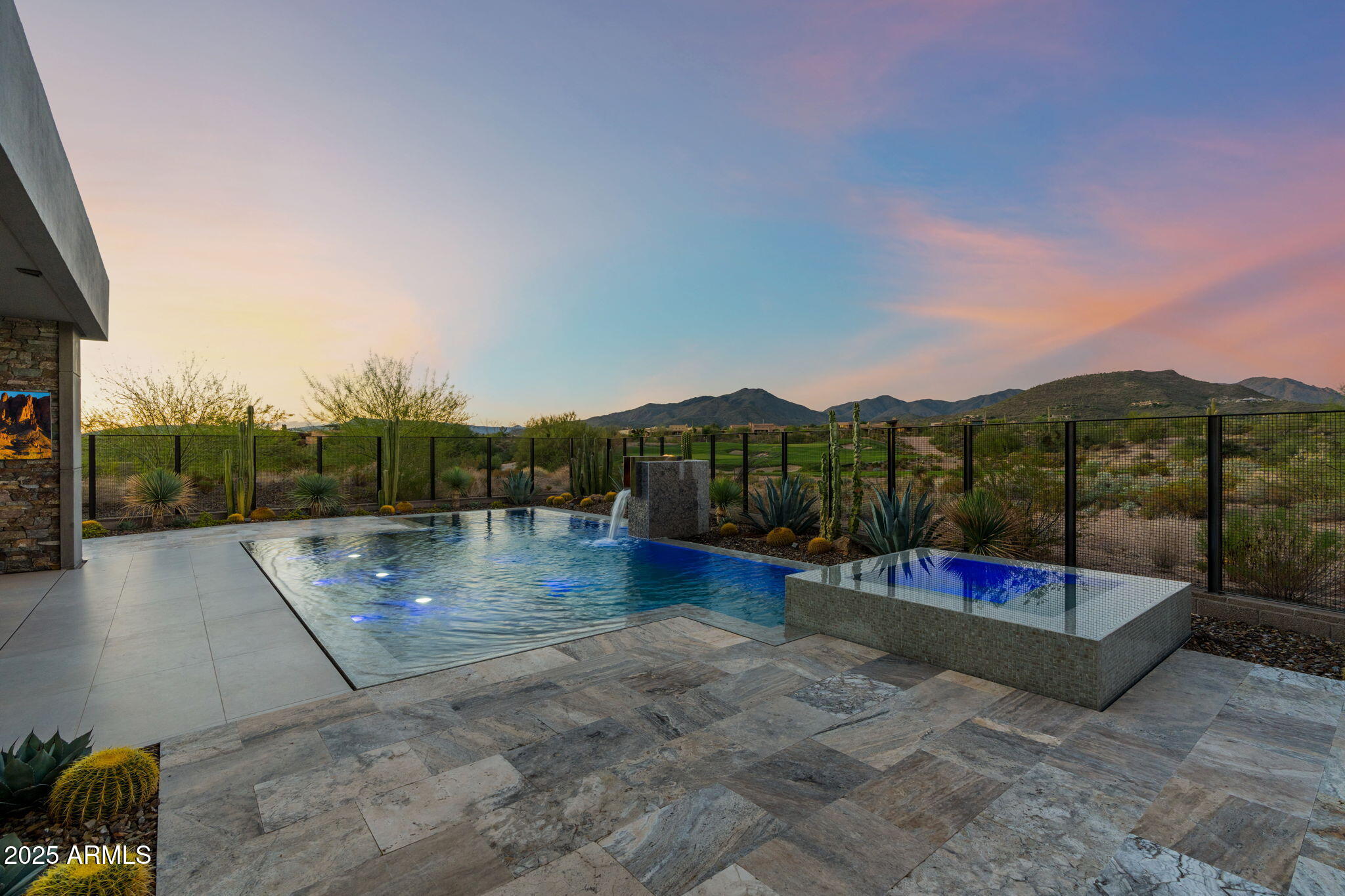 DESERT MOUNTAIN PARCEL 19 CONDOMINIUMS PHASE 2 - Residential