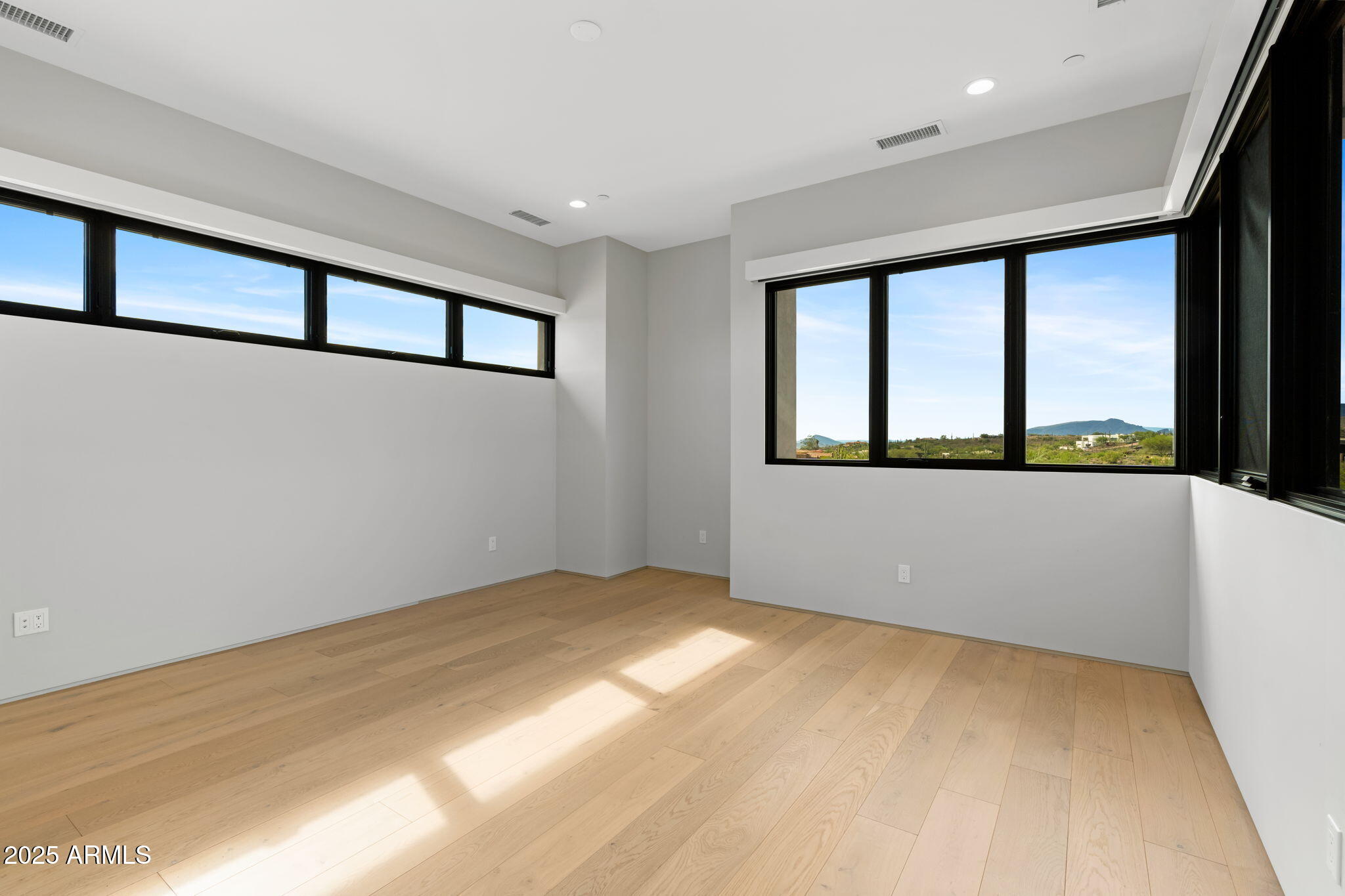 DESERT MOUNTAIN PARCEL 19 CONDOMINIUMS PHASE 2 - Residential