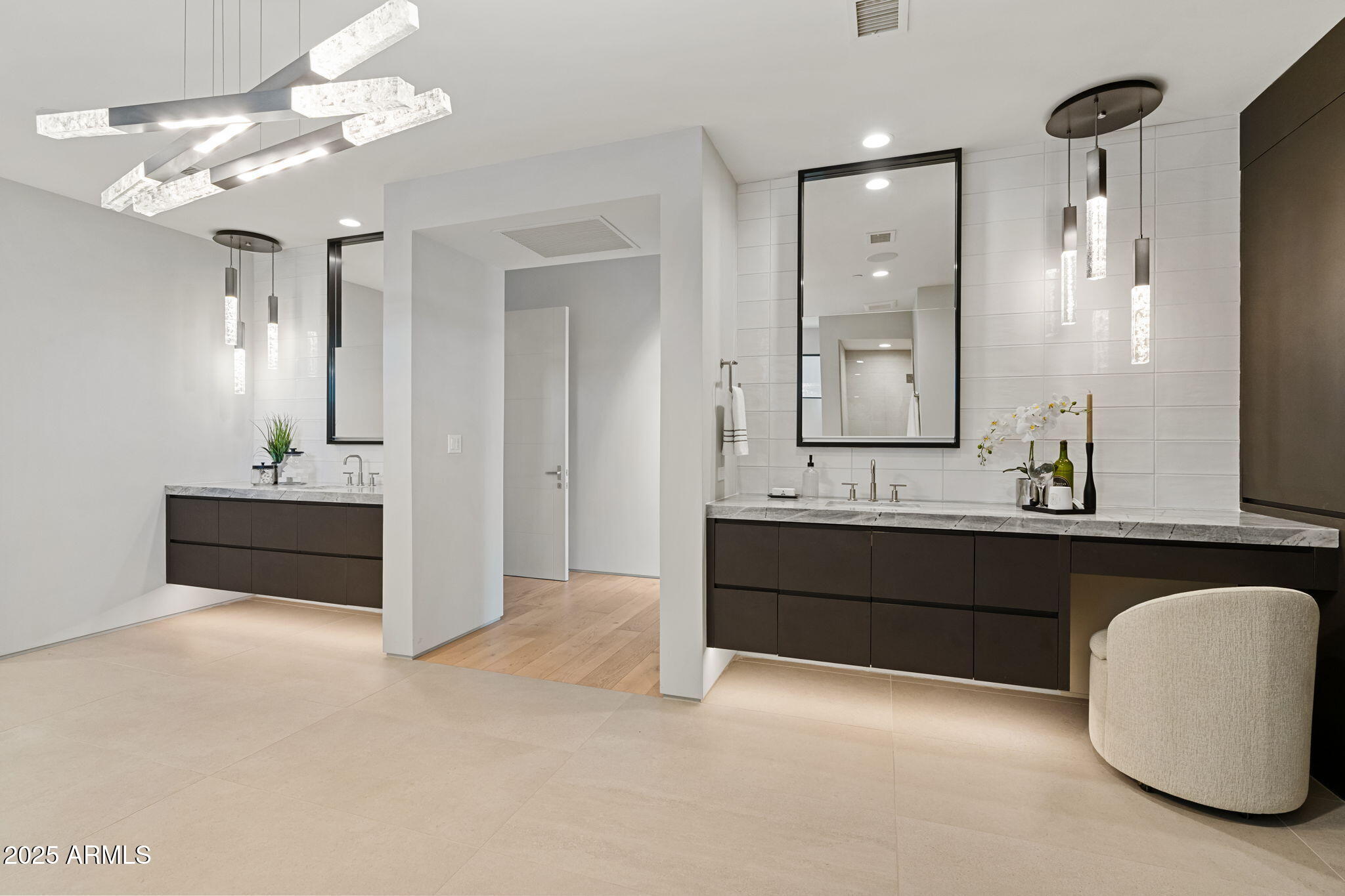 DESERT MOUNTAIN PARCEL 19 CONDOMINIUMS PHASE 2 - Residential