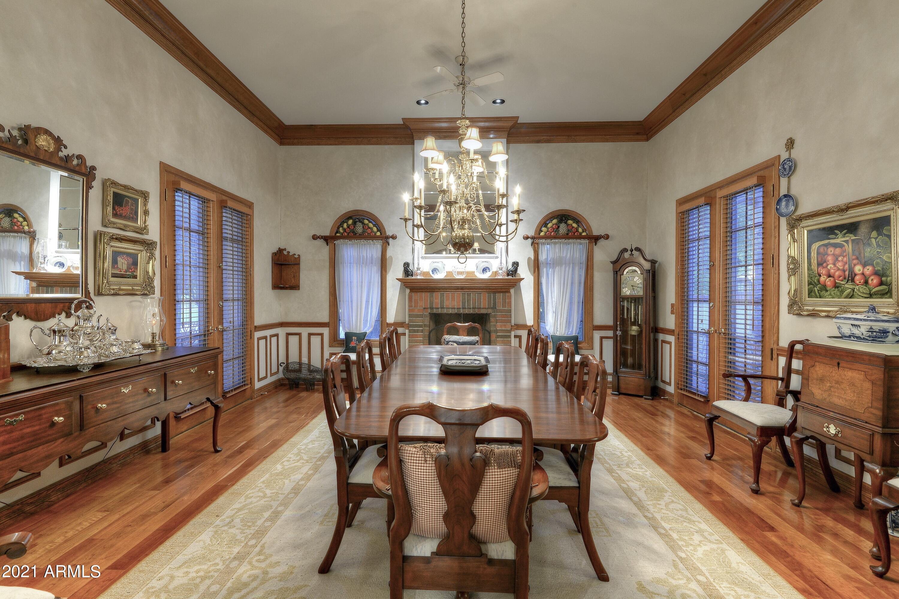 CASA BLANCA ESTATES LOT 20-37 & TR A - Residential