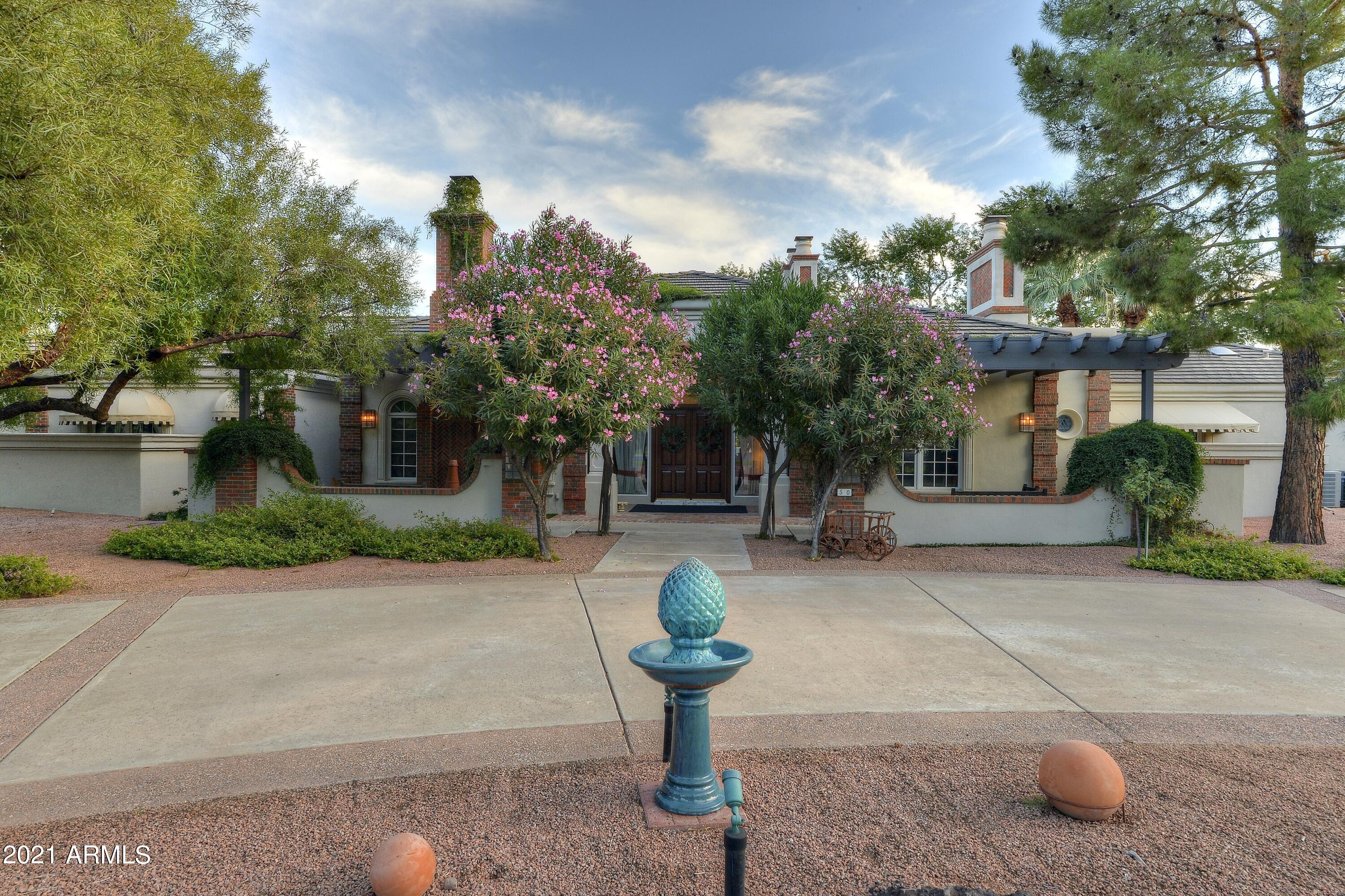CASA BLANCA ESTATES LOT 20-37 & TR A - Residential