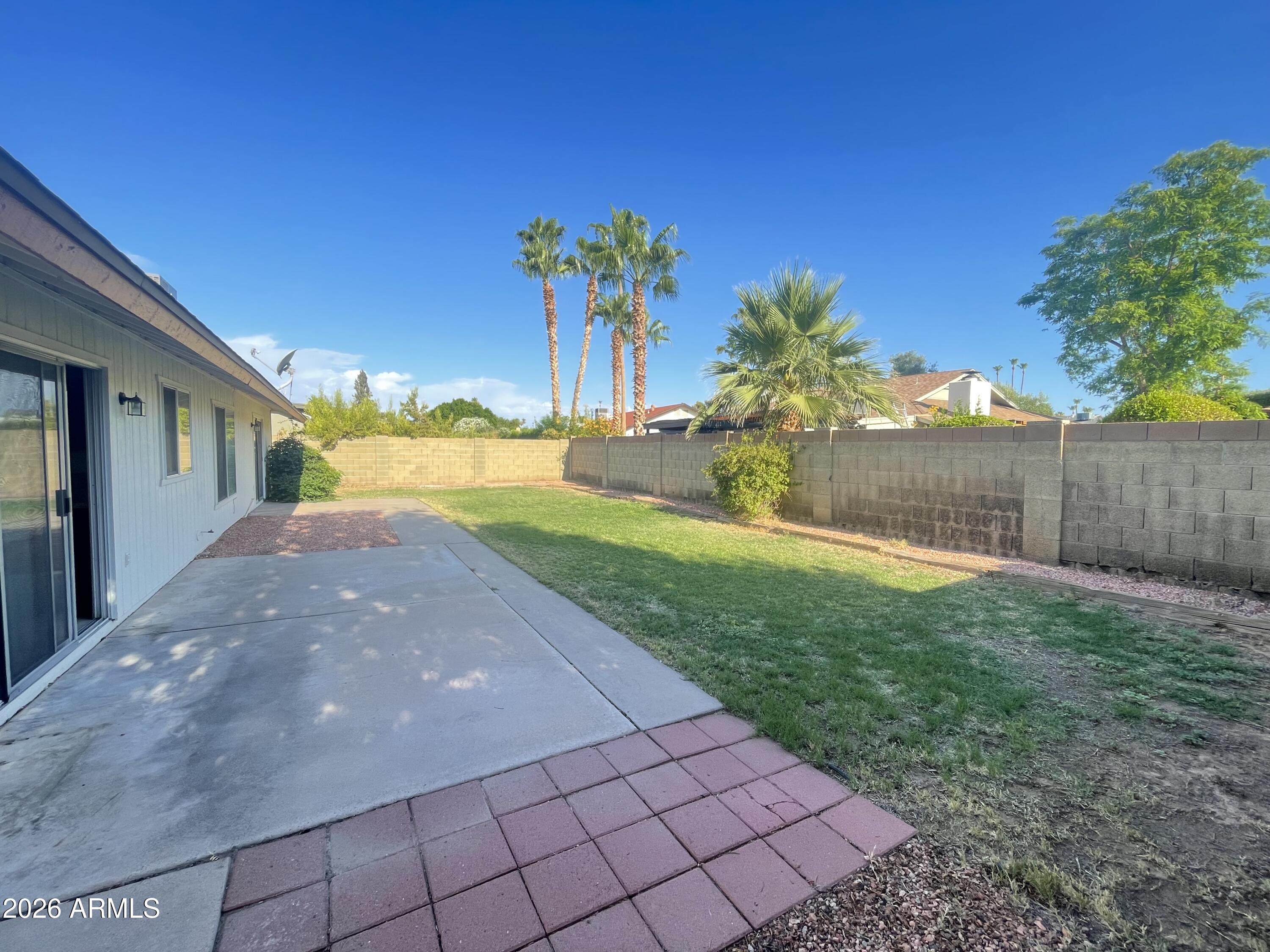 DOBSON RANCH UNIT 1 - Residential Lease