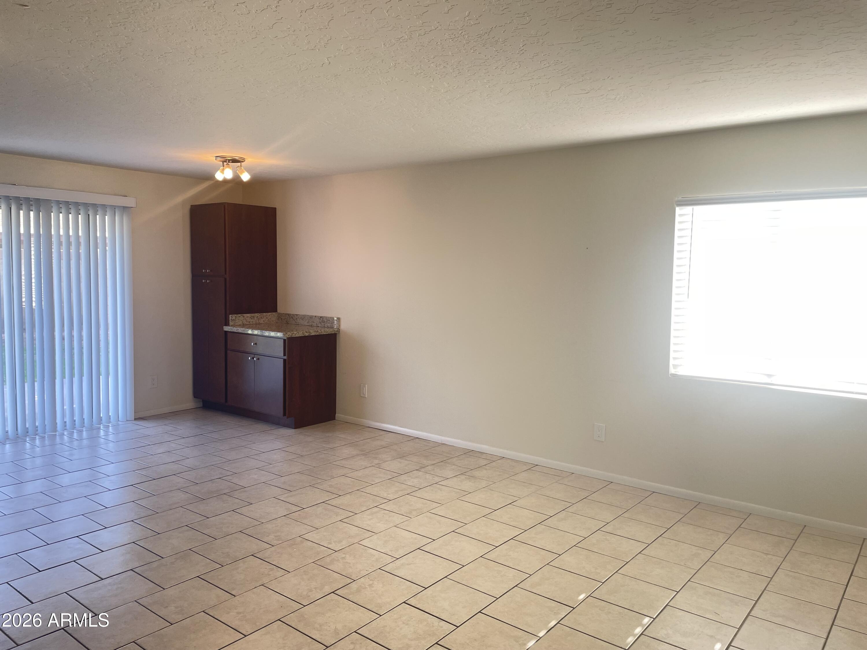 DOBSON RANCH UNIT 1 - Residential Lease