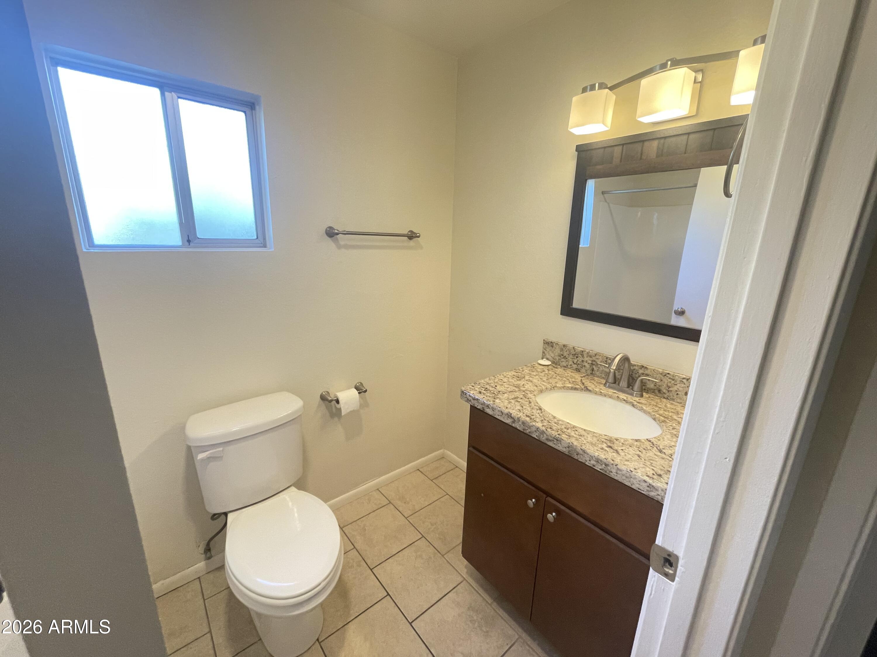 DOBSON RANCH UNIT 1 - Residential Lease