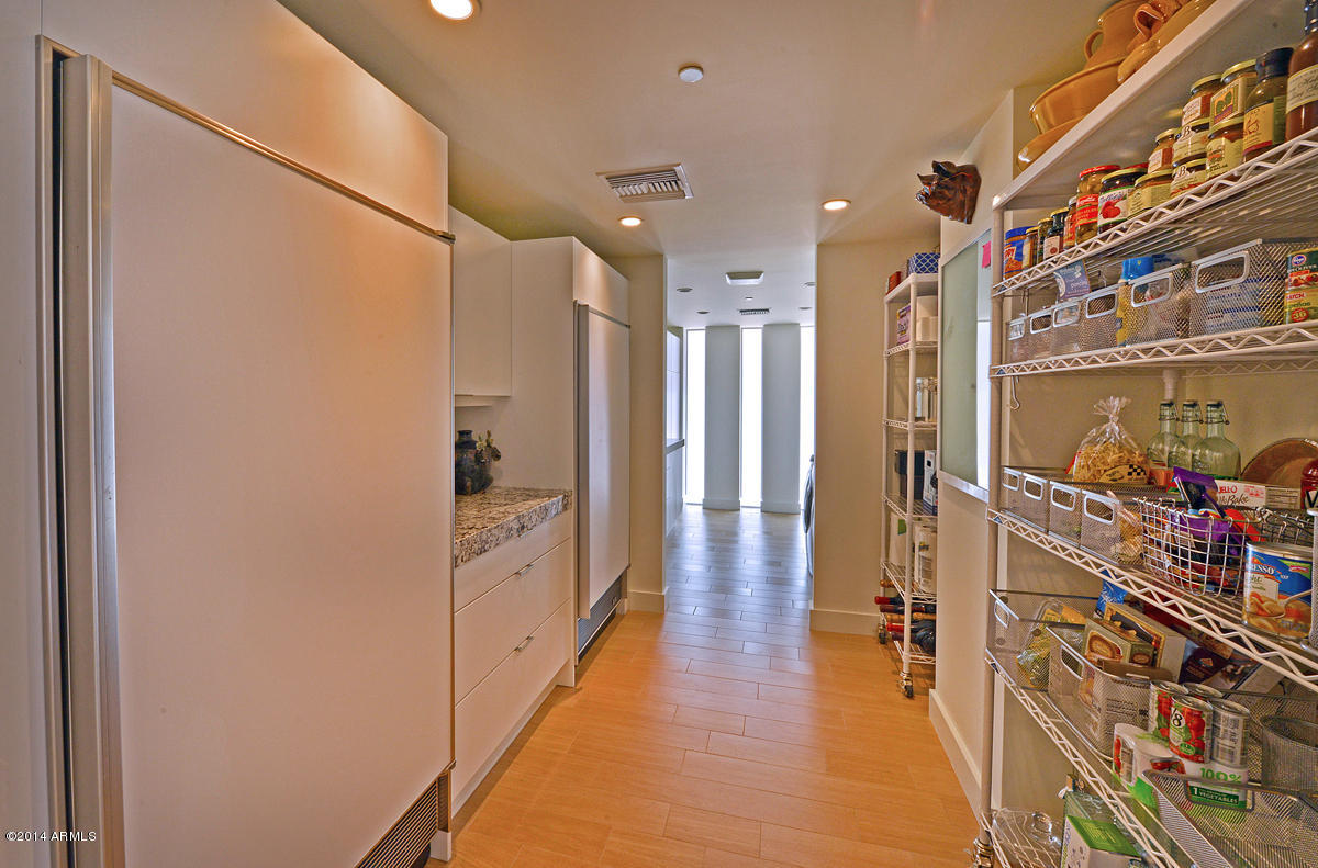 TENNIS RANCH ON CAMELBACK - Residential