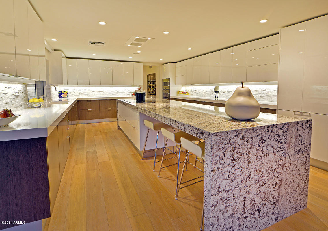 TENNIS RANCH ON CAMELBACK - Residential