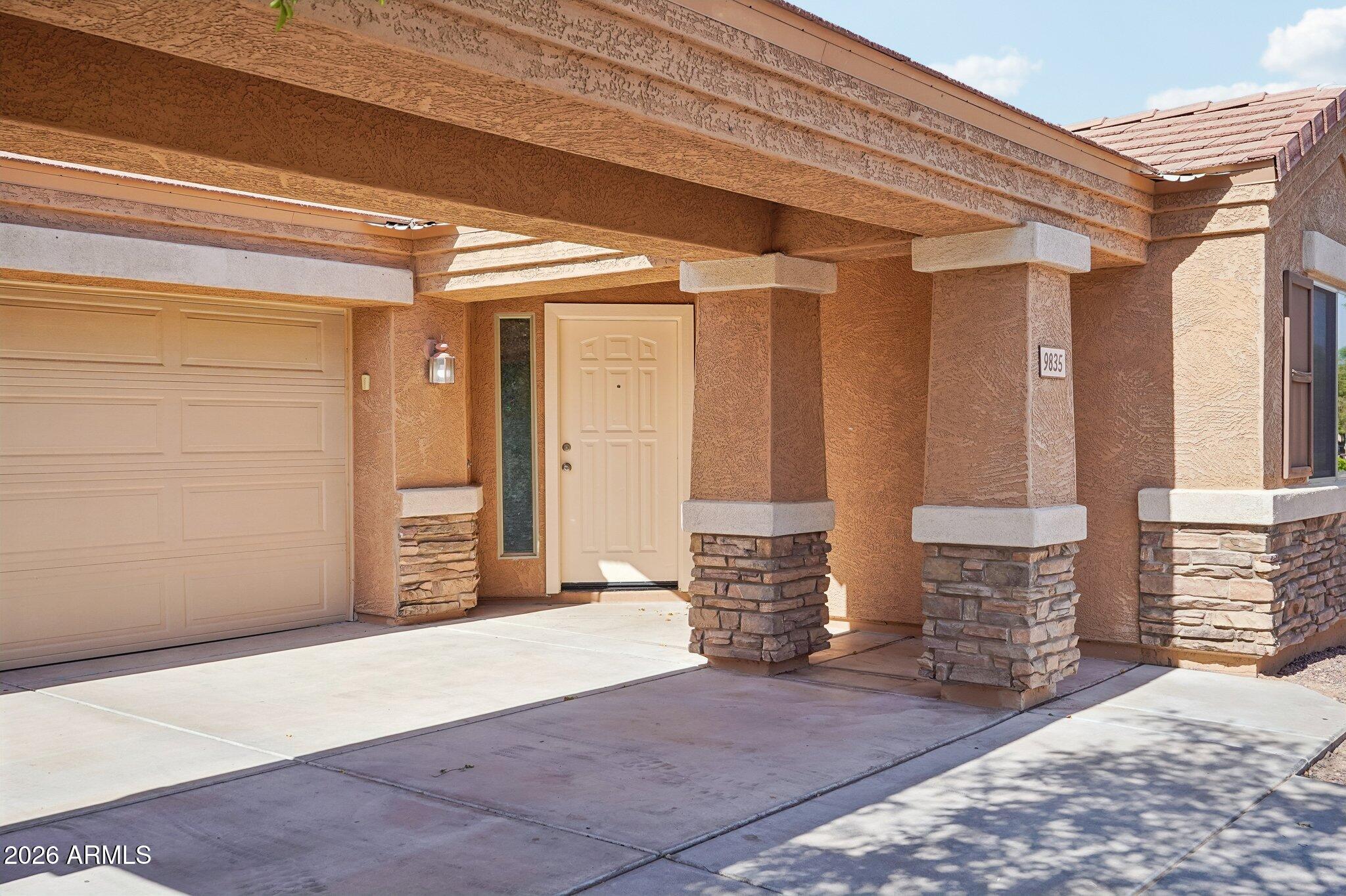 CAMINO A LAGO SOUTH UNIT 8 - Residential