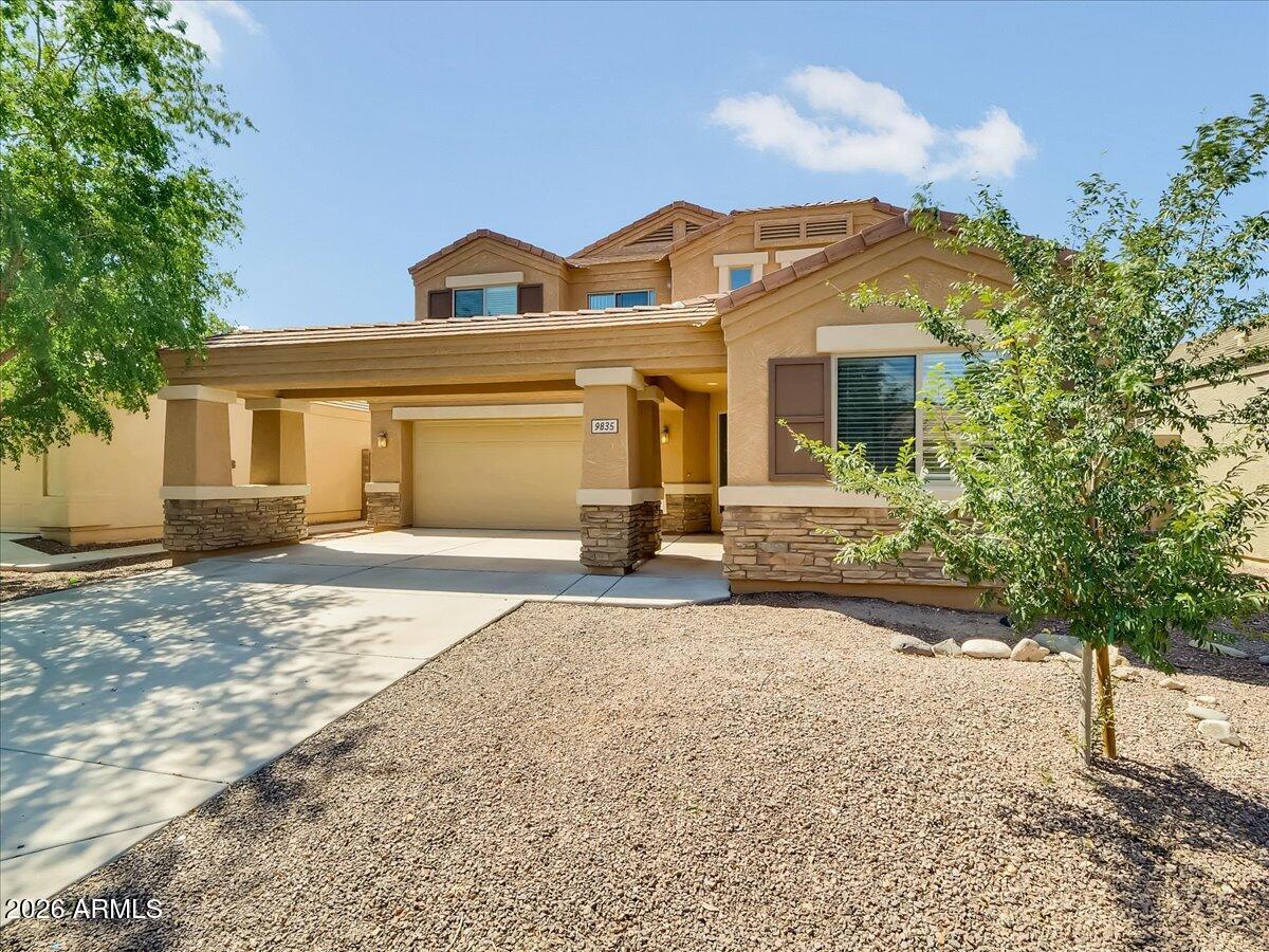 Perfectly tucked into popular Camino A Lago South, this home is just steps from Sunset Heights Elementary and only a mile to Liberty High. An elegantly lit covered portico creates a warm and inviting first impression. Inside, a grand entry with soaring ceilings flows through the formal living and dining spaces. The island kitchen features granite slab counters, stainless steel appliances, and upgraded cabinetry, opening to a spacious family room with views of the private backyard and covered patio. Travertine flooring runs throughout the main areas and wet spaces. Upstairs offers a versatile loft, generous primary suite with soaking tub and walk-in closet, plus convenient laundry. Deep driveway and 2-car garage complete the package.