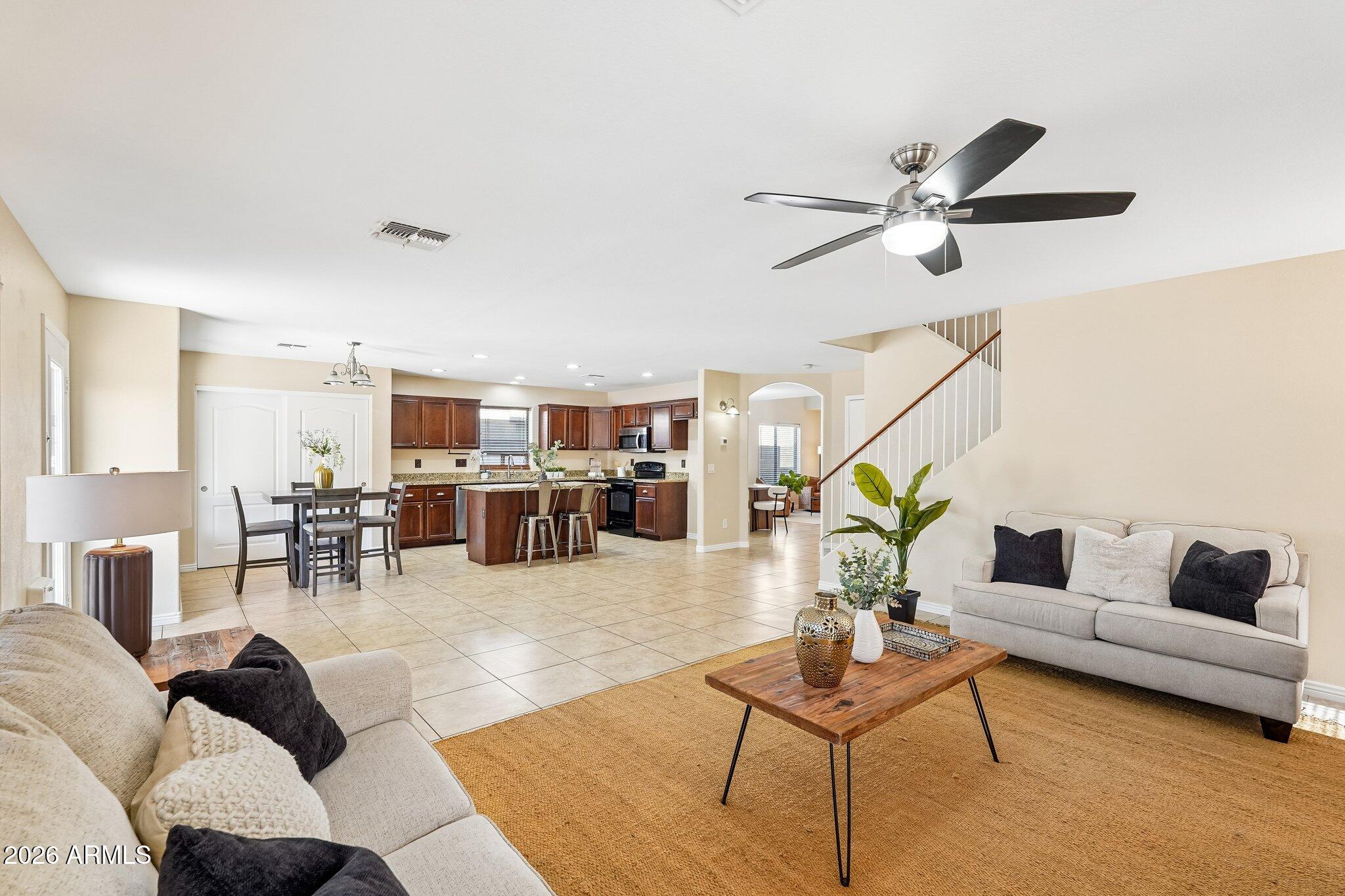 CAMINO A LAGO SOUTH UNIT 8 - Residential