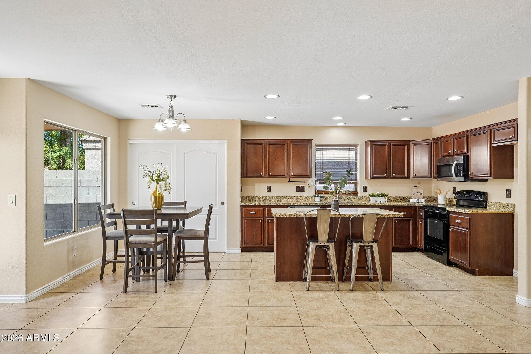 CAMINO A LAGO SOUTH UNIT 8 - Residential