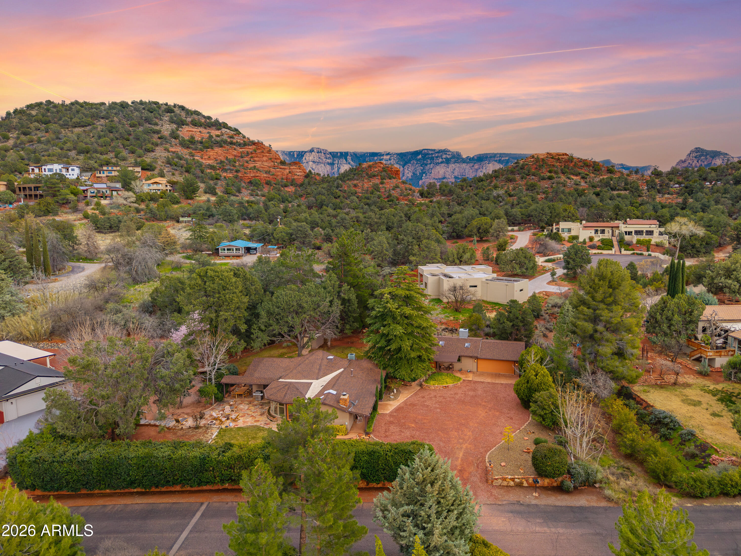 SADDLEROCK HOMES - Residential