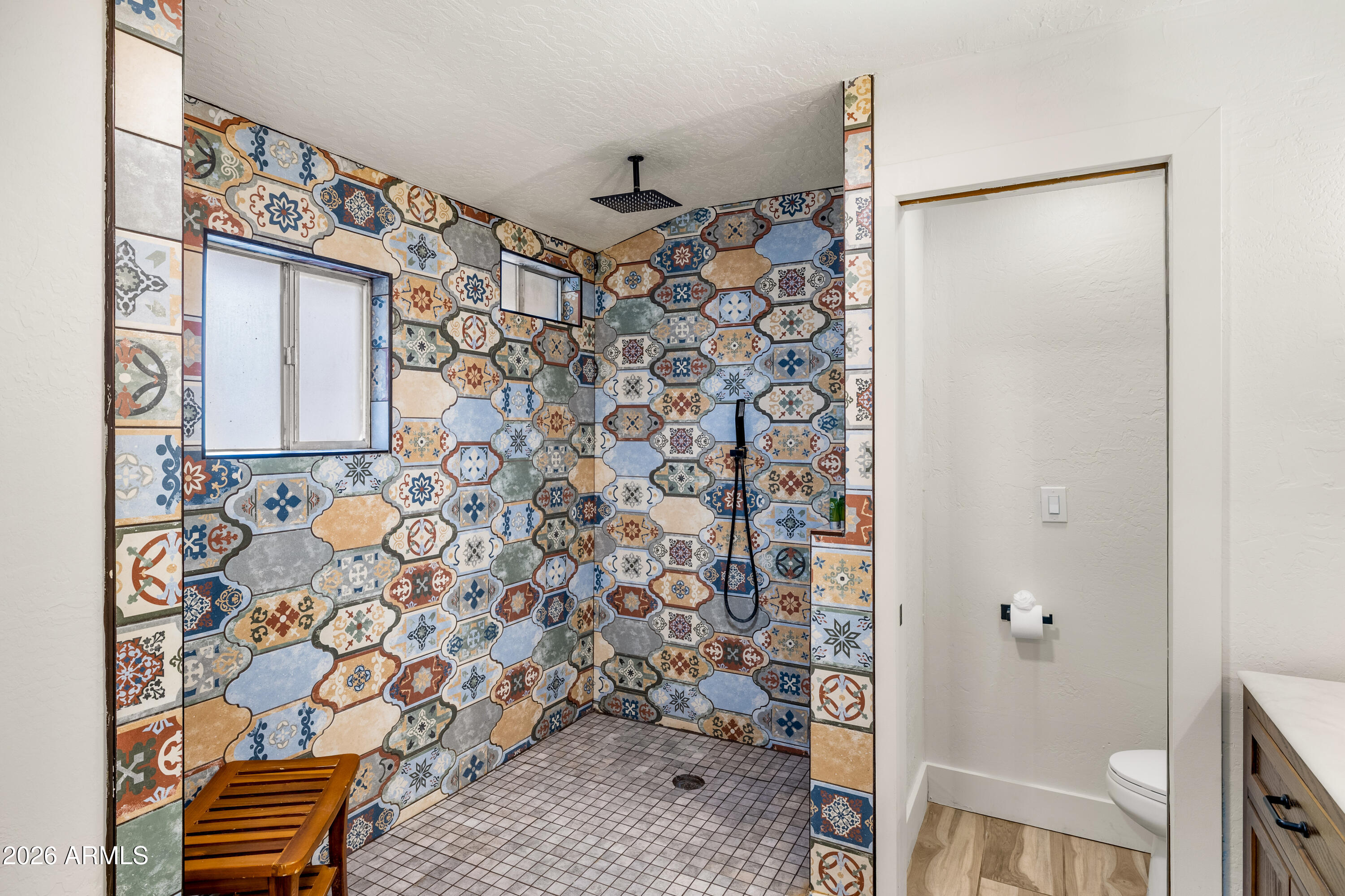 SADDLEROCK HOMES - Residential