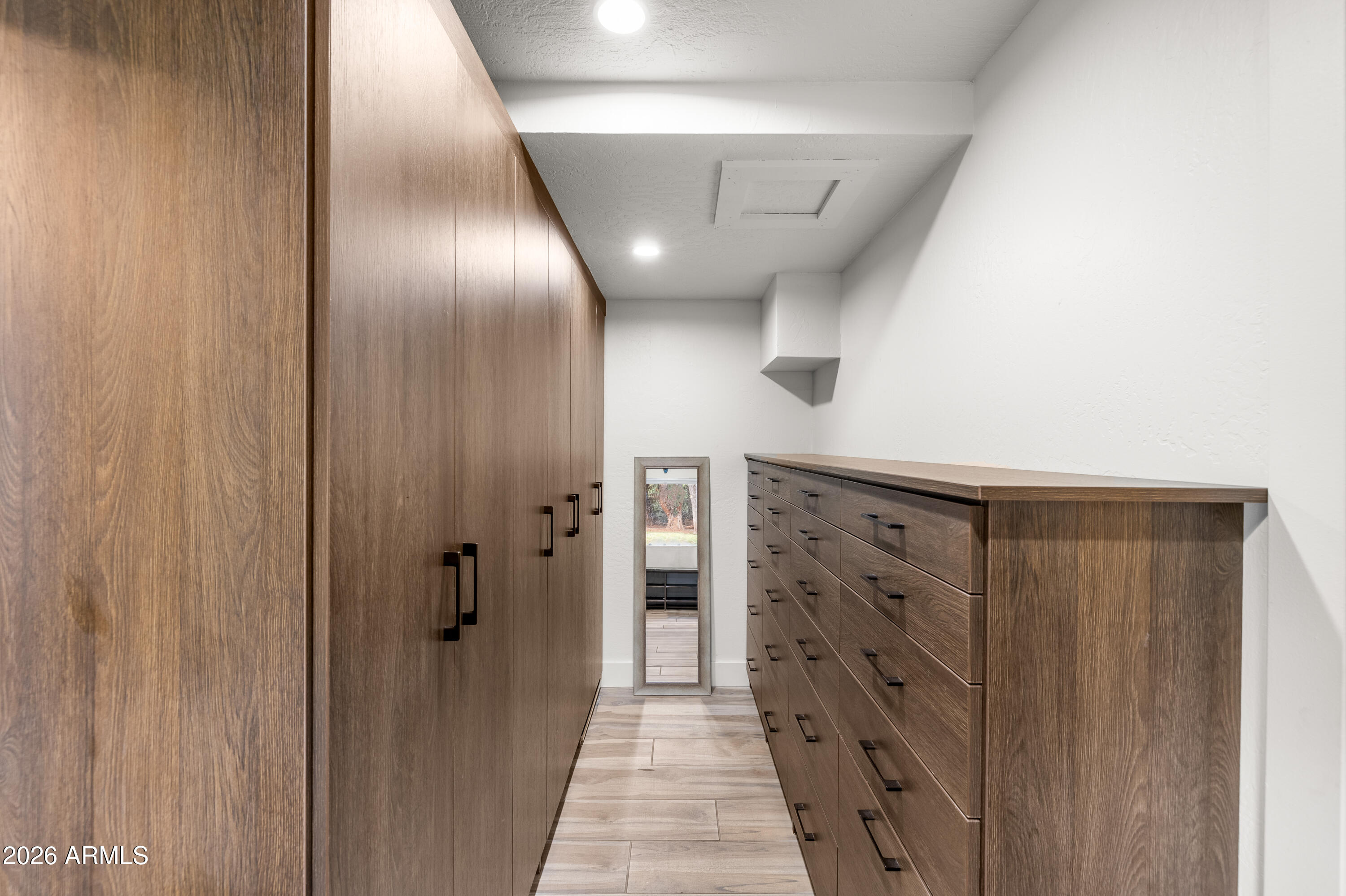 SADDLEROCK HOMES - Residential