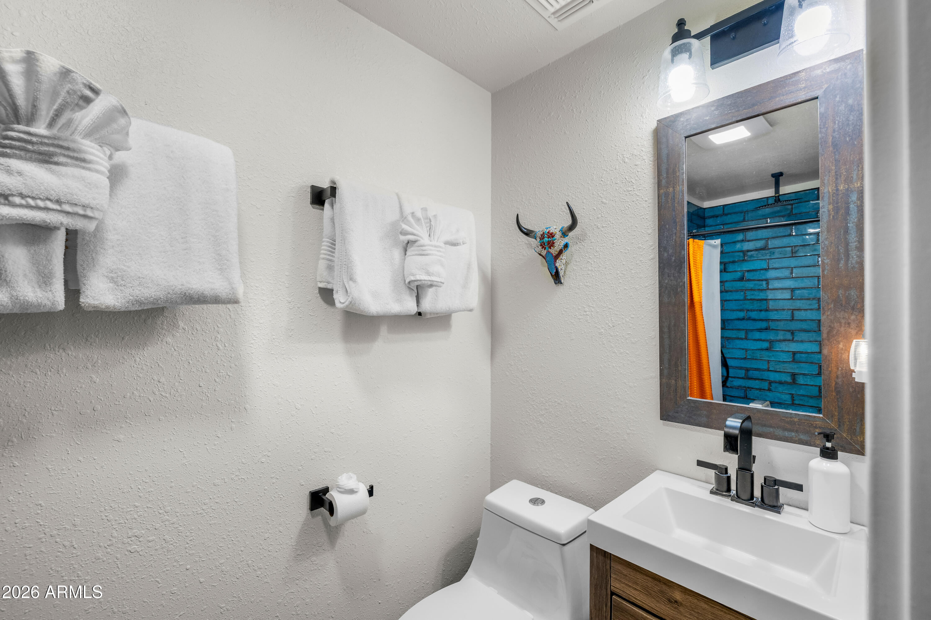 SADDLEROCK HOMES - Residential