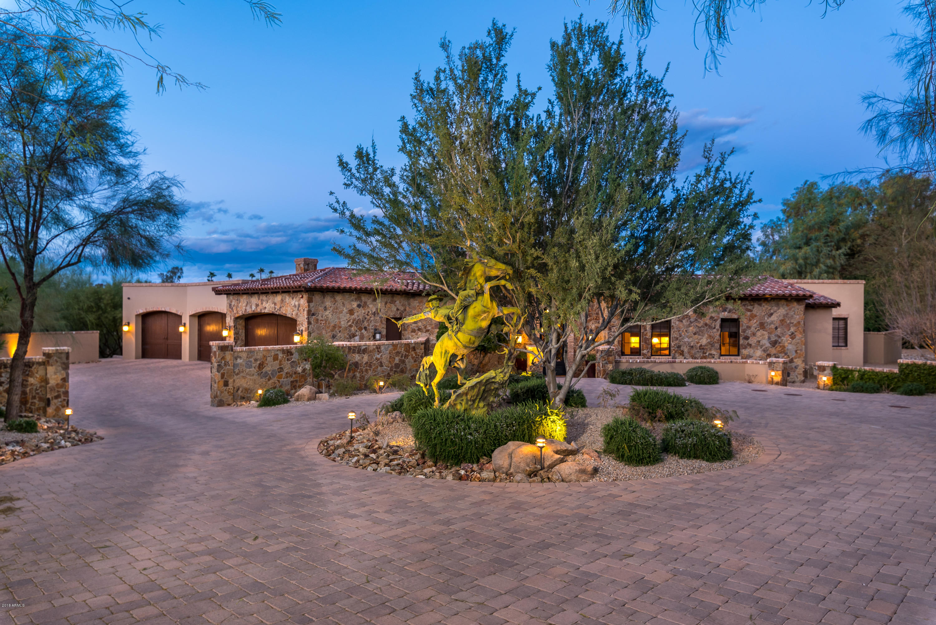 MUMMY MOUNTAIN PARK - Residential