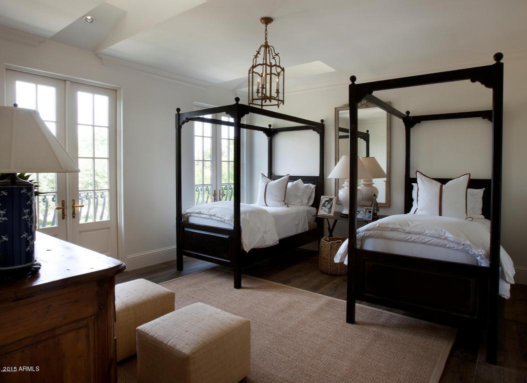LOMBARDI ESTATES - Residential