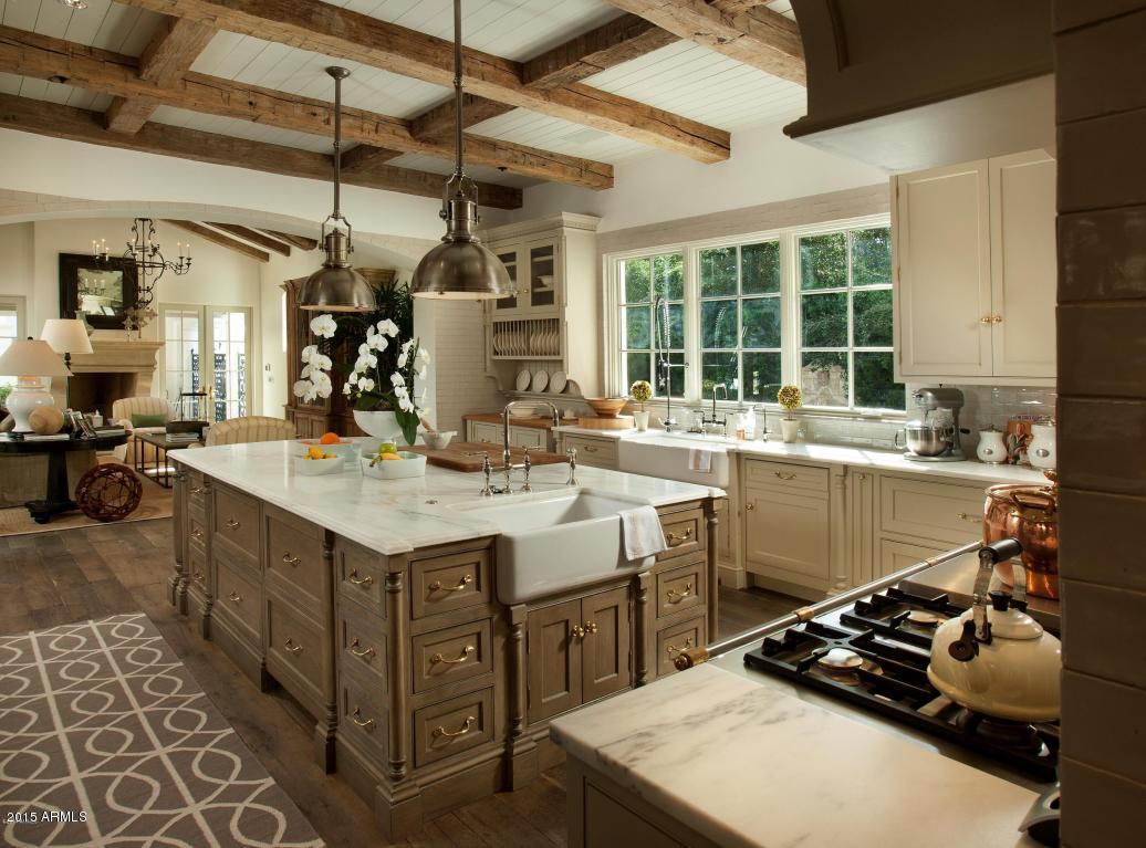 LOMBARDI ESTATES - Residential