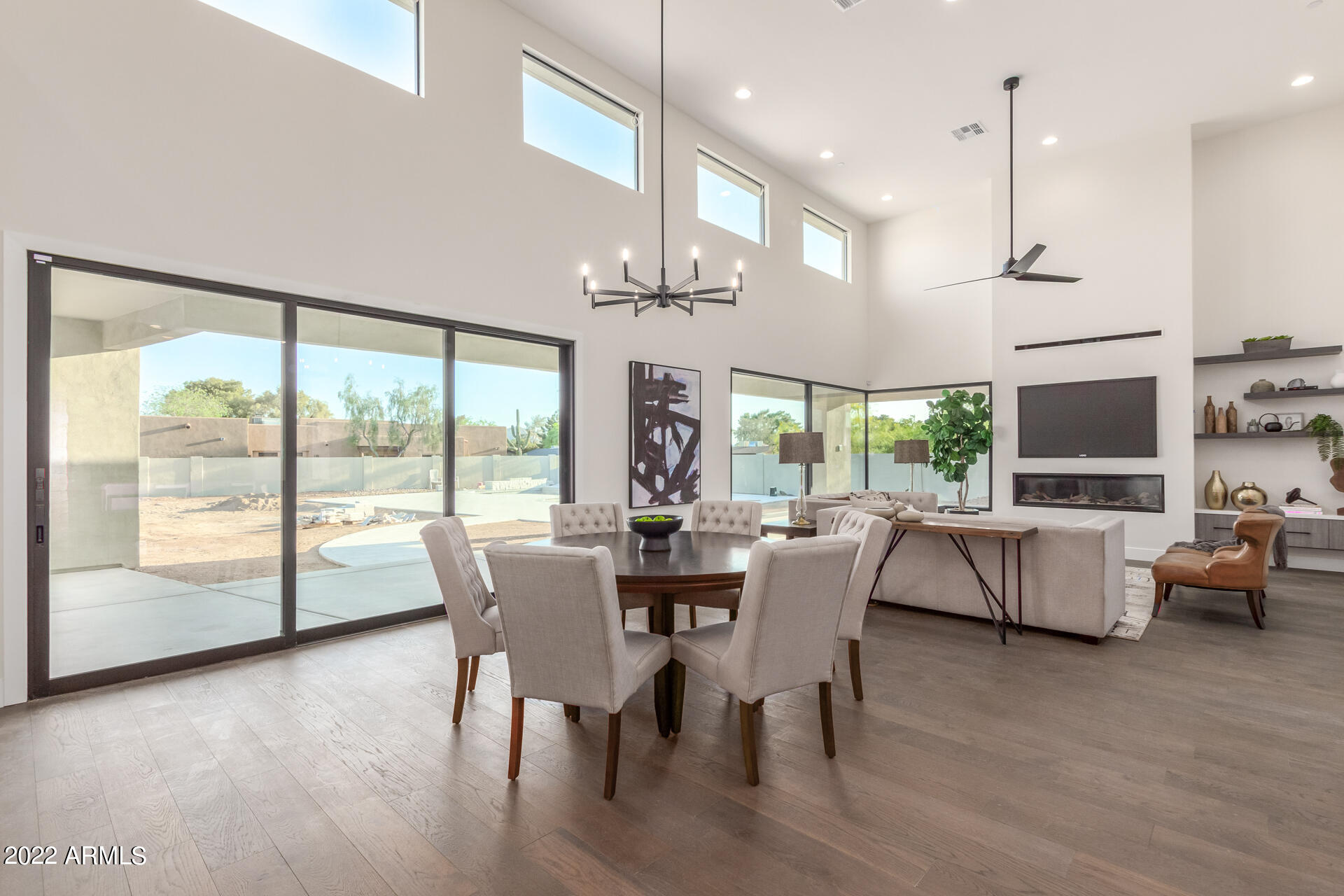 DESERT ESTATES 15 - Residential