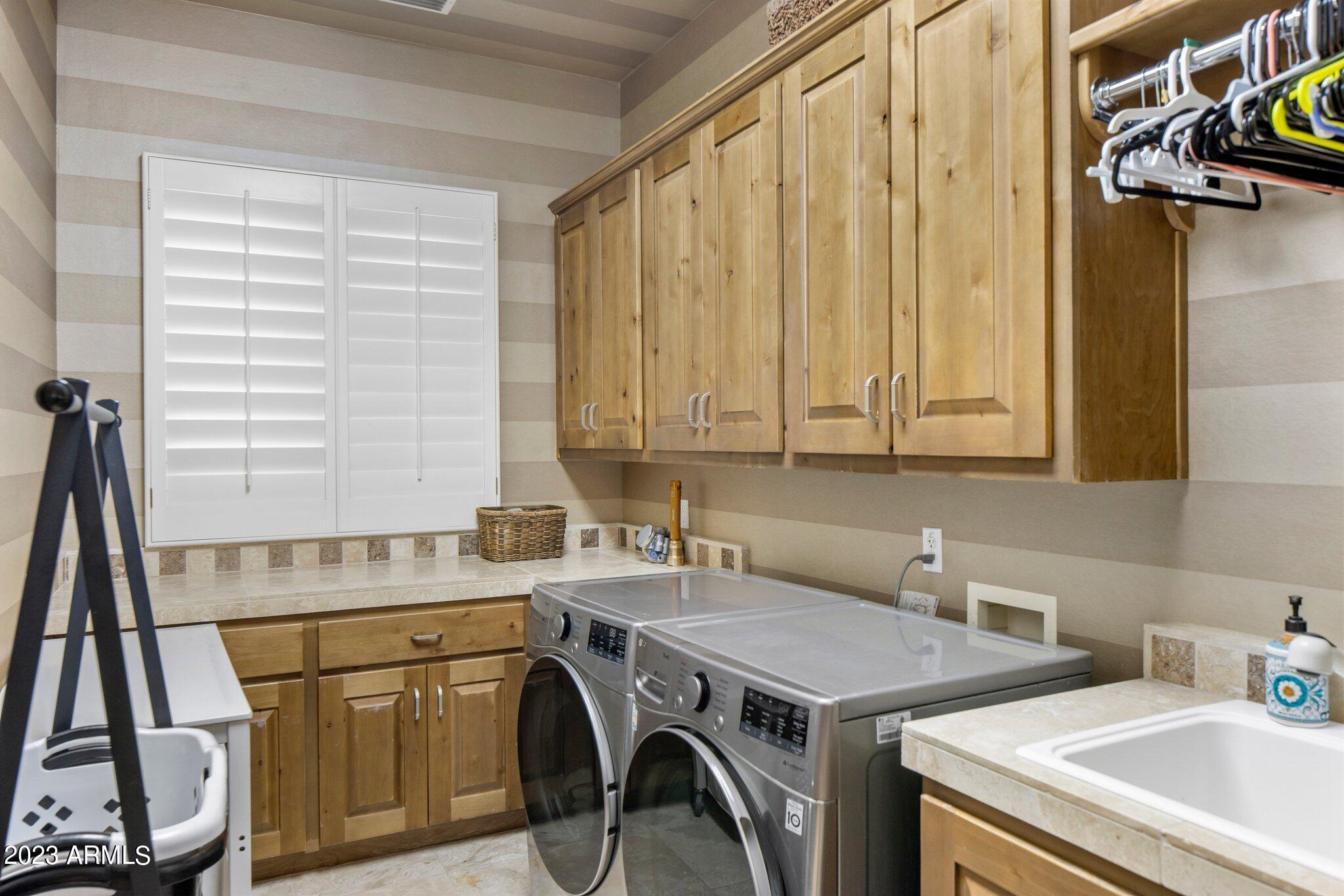 TURQUOISE HILLS 1A - Residential