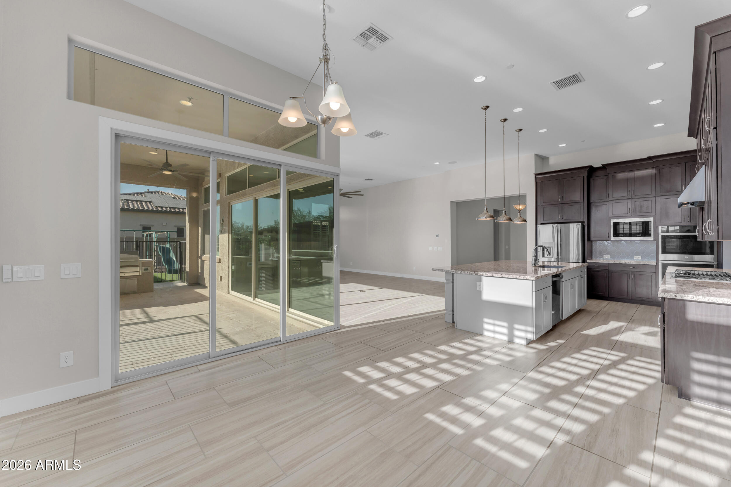 RIVERWALK - Residential