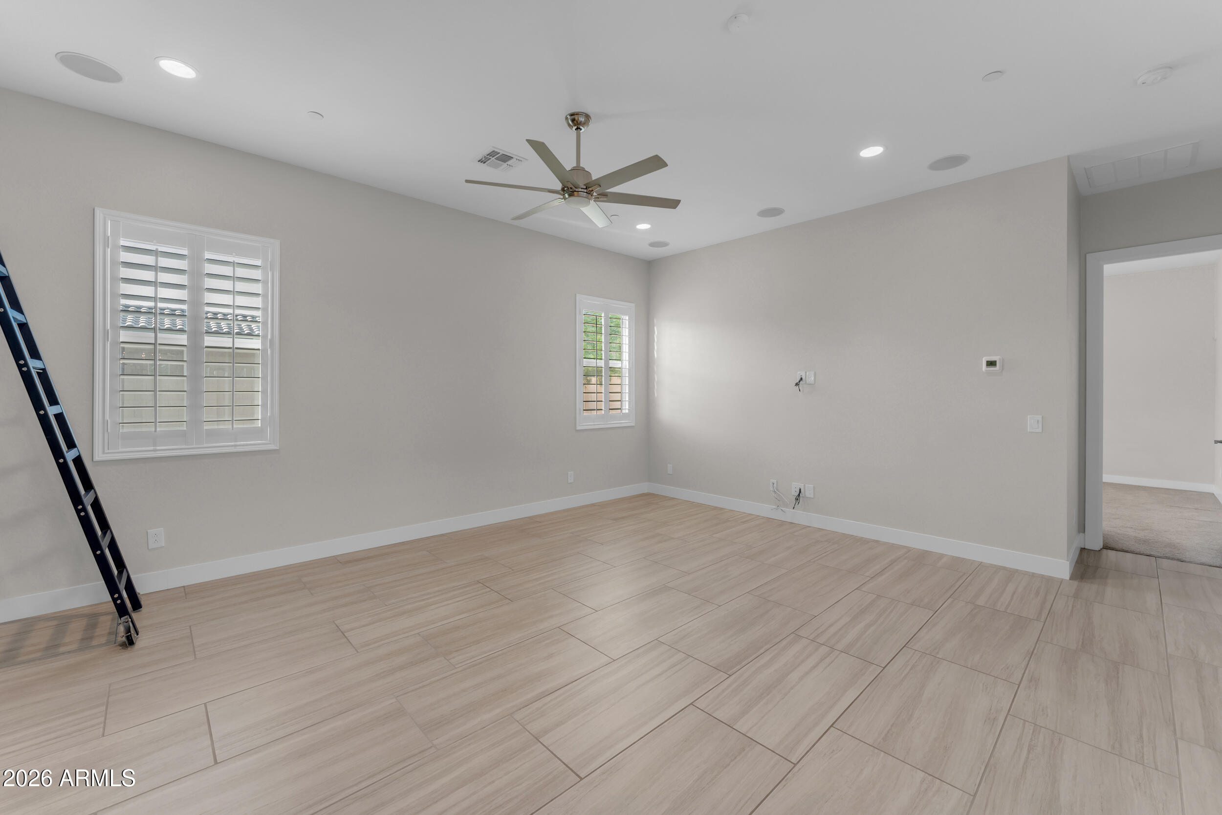 RIVERWALK - Residential