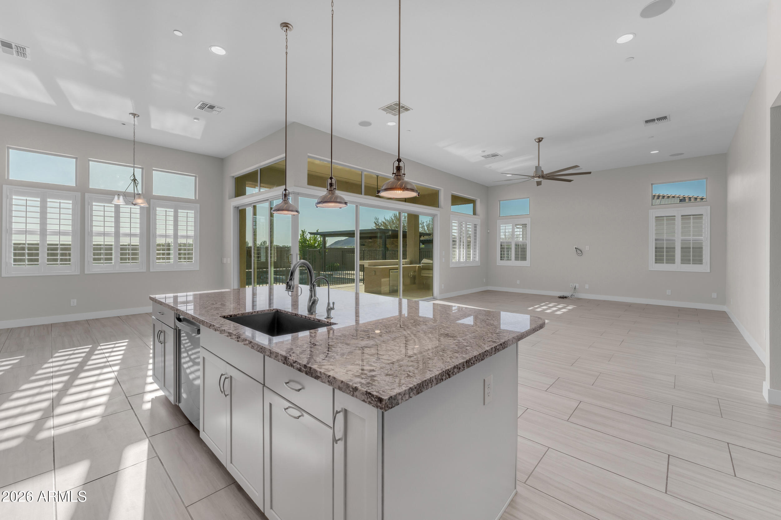 RIVERWALK - Residential