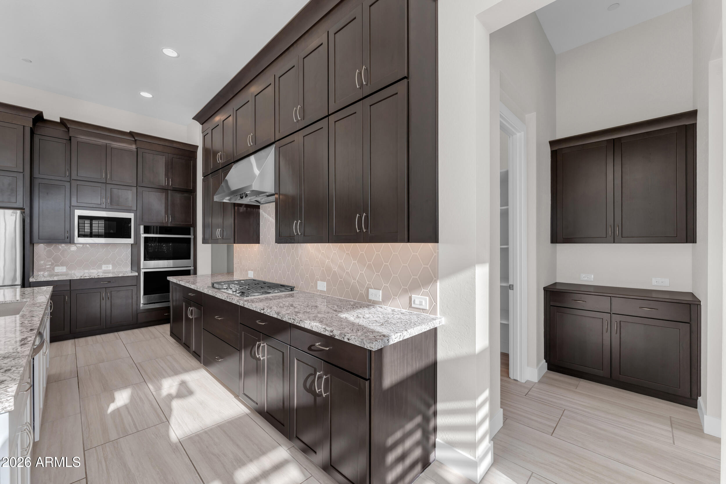 RIVERWALK - Residential