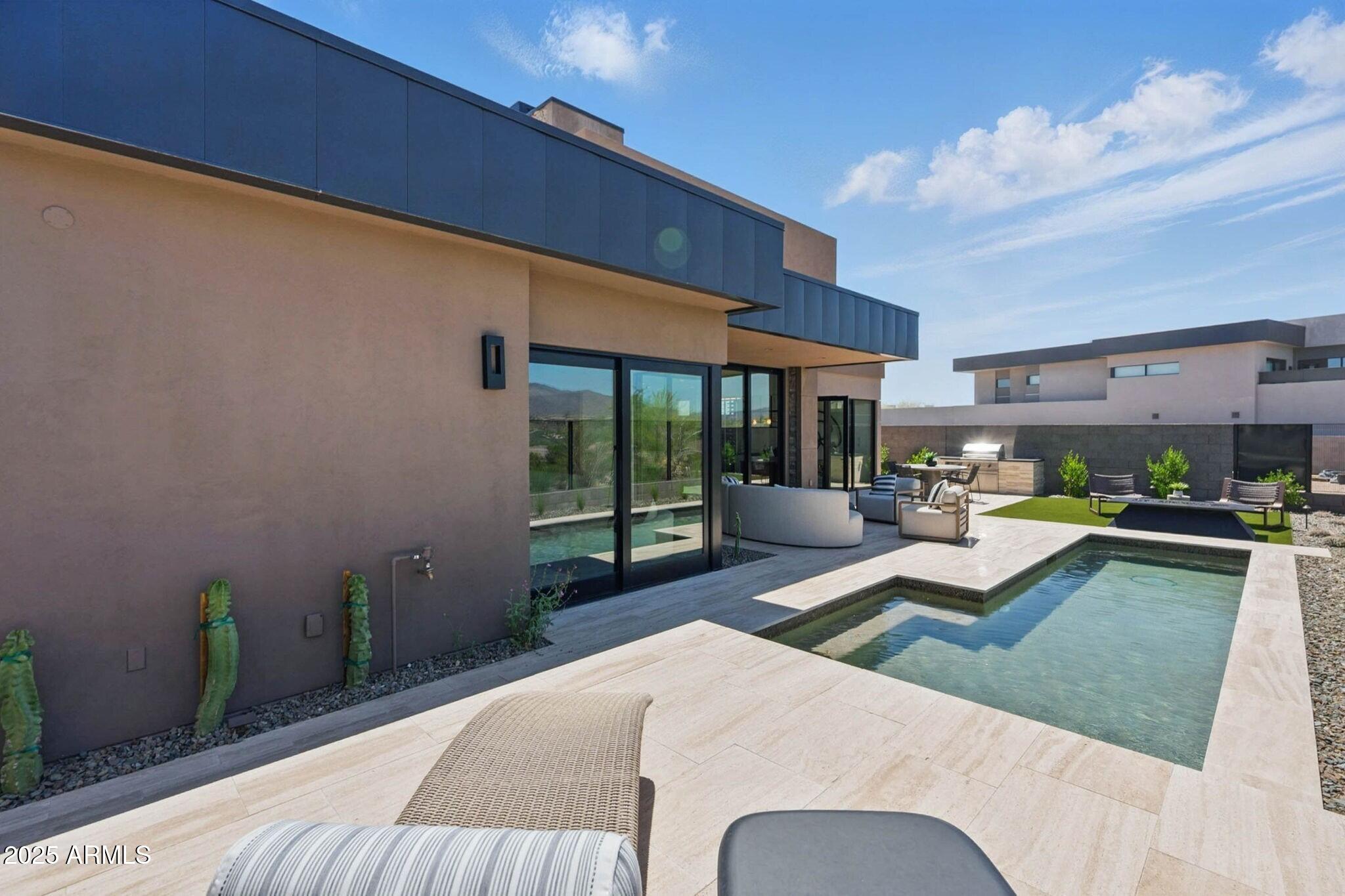 DESERT MOUNTAIN - Residential